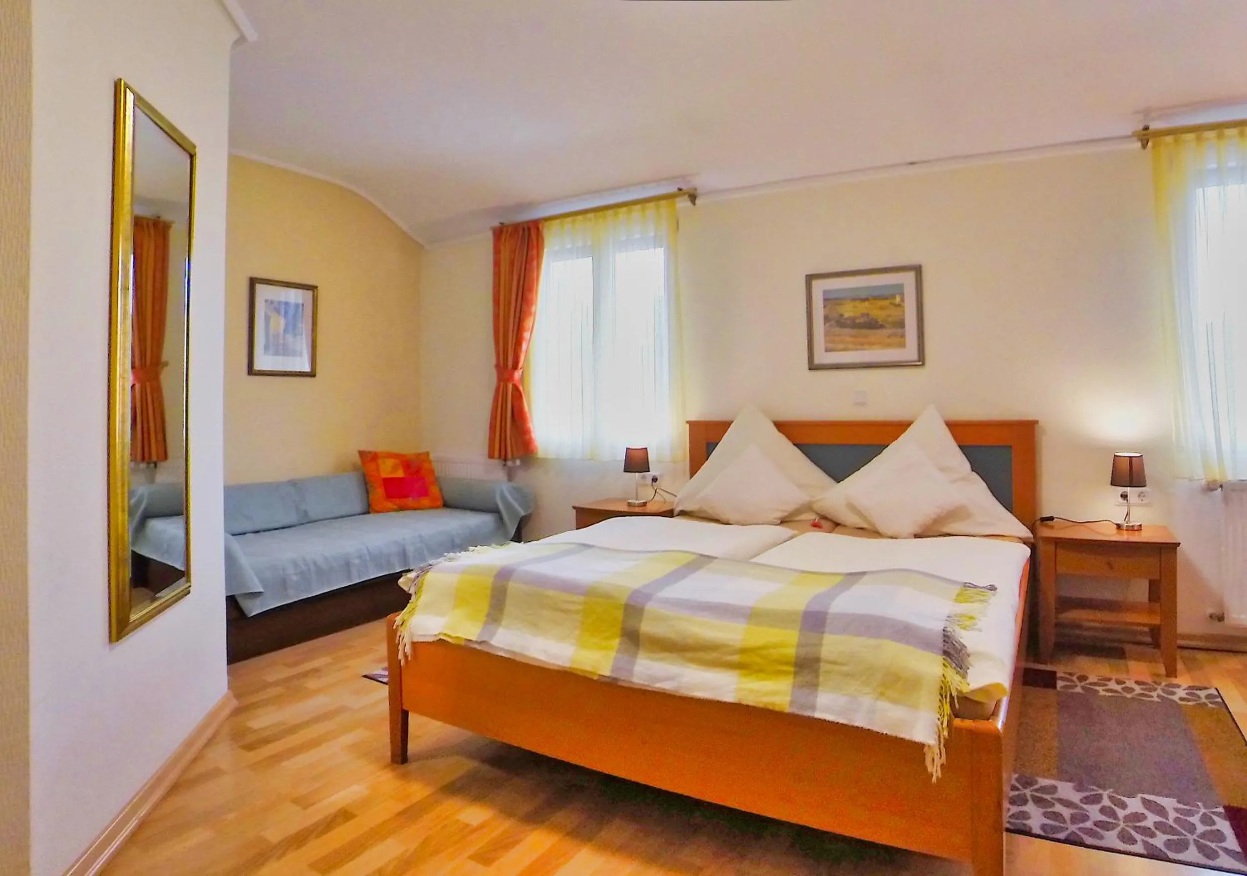 Double Room - single occupancy in Hotel Maurer