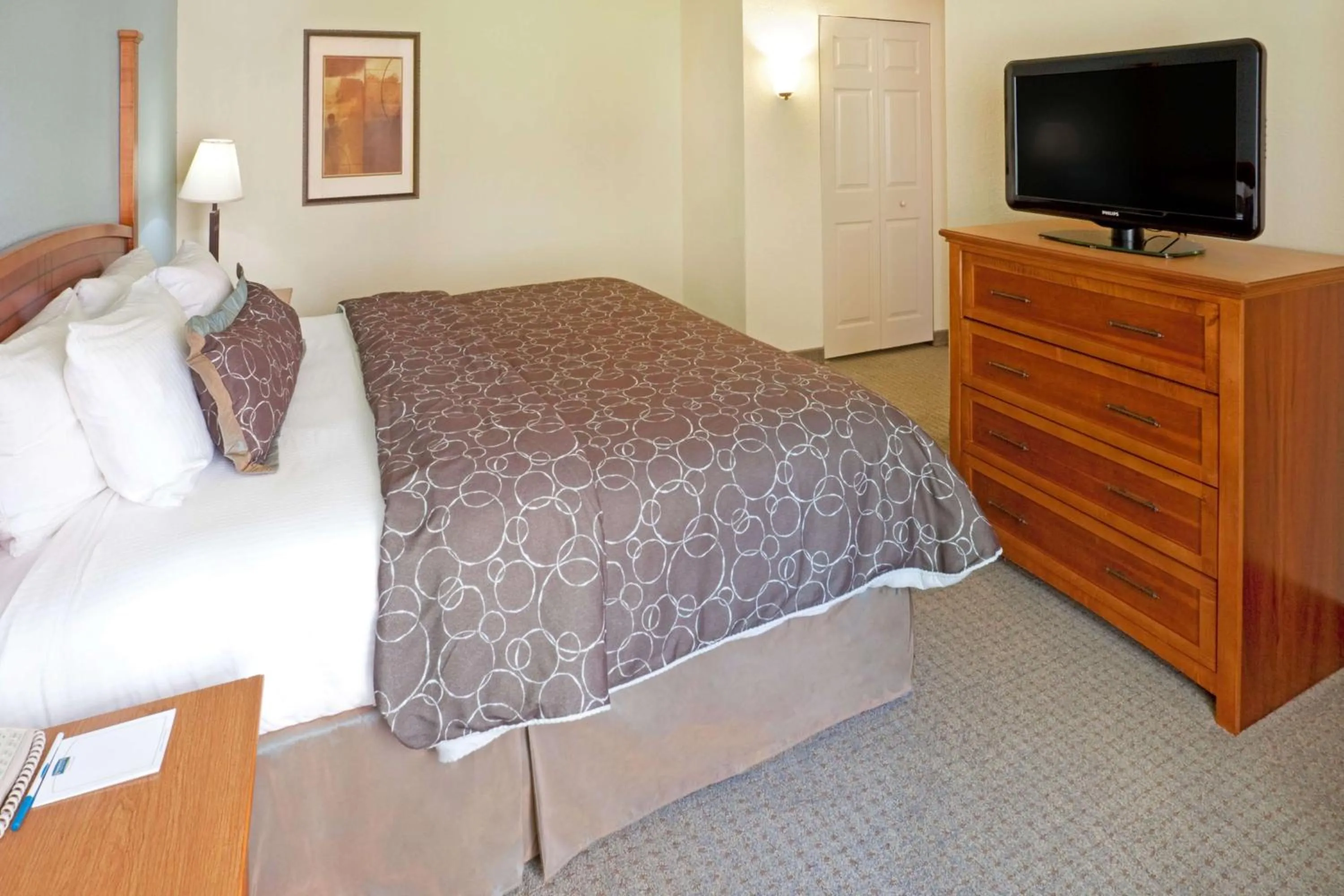 One-Bedroom Queen Suite in Sonesta ES Suites Dallas - Las Colinas