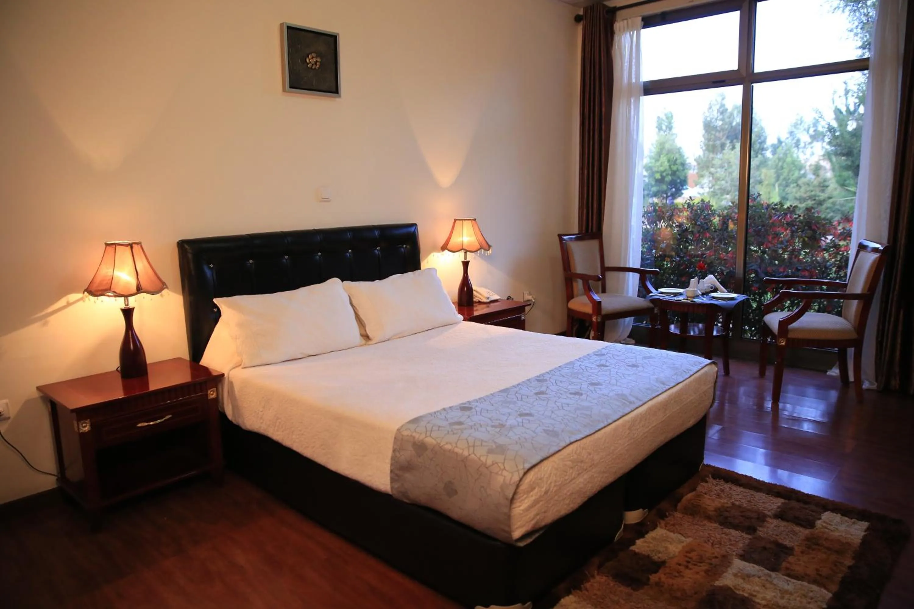 Standard Queen Room in Yaya Africa Athletics Village