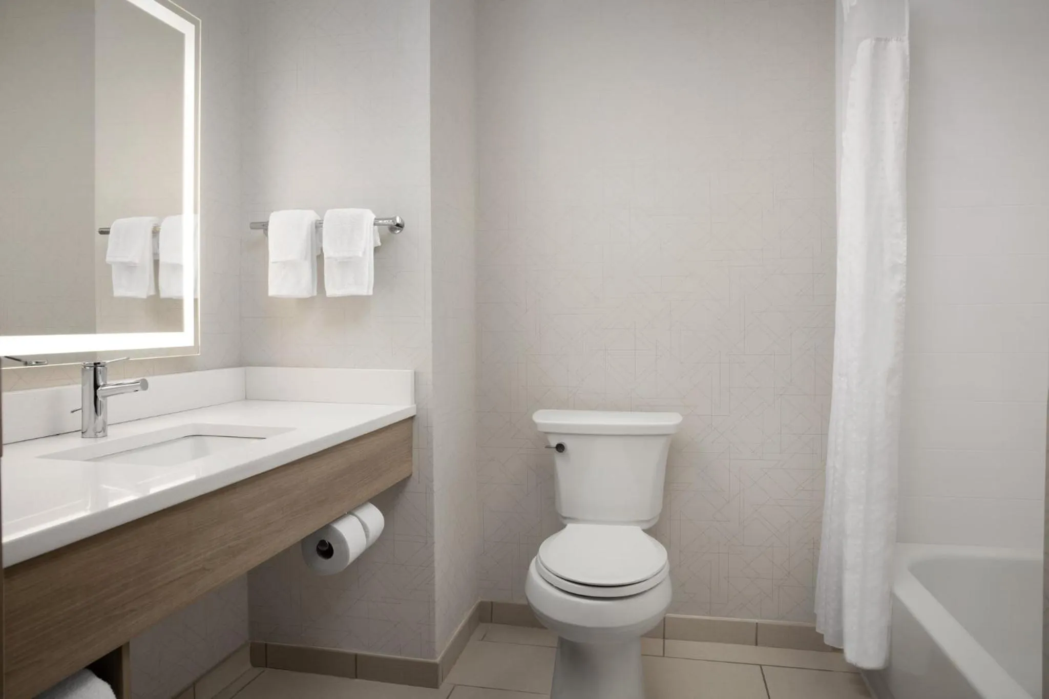 Standard Room in Holiday Inn Express & Suites by IHG Chambersburg by IHG