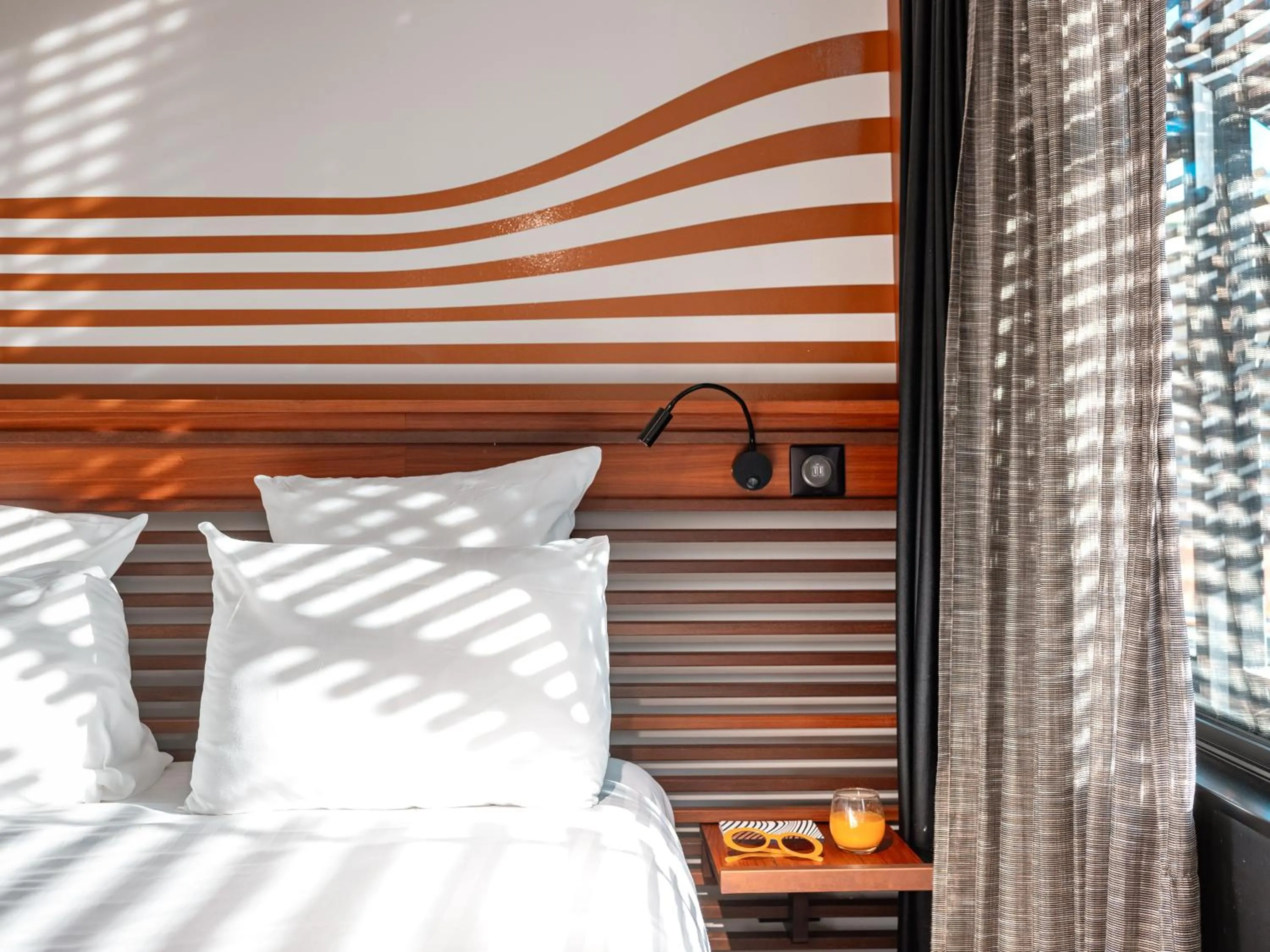 Double Room with Dock View in Hotel OFF Paris Seine