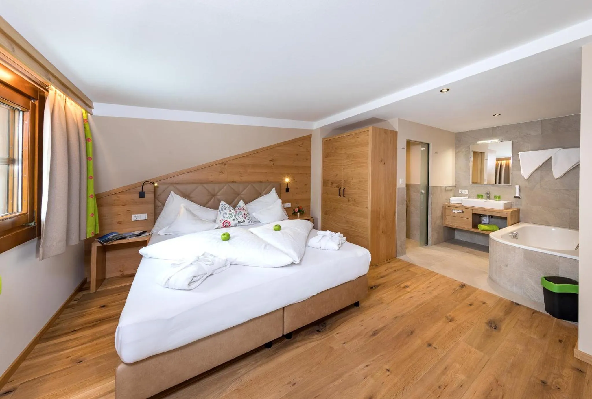 Deluxe Suite in Hotel zum Hirschen Zell am See