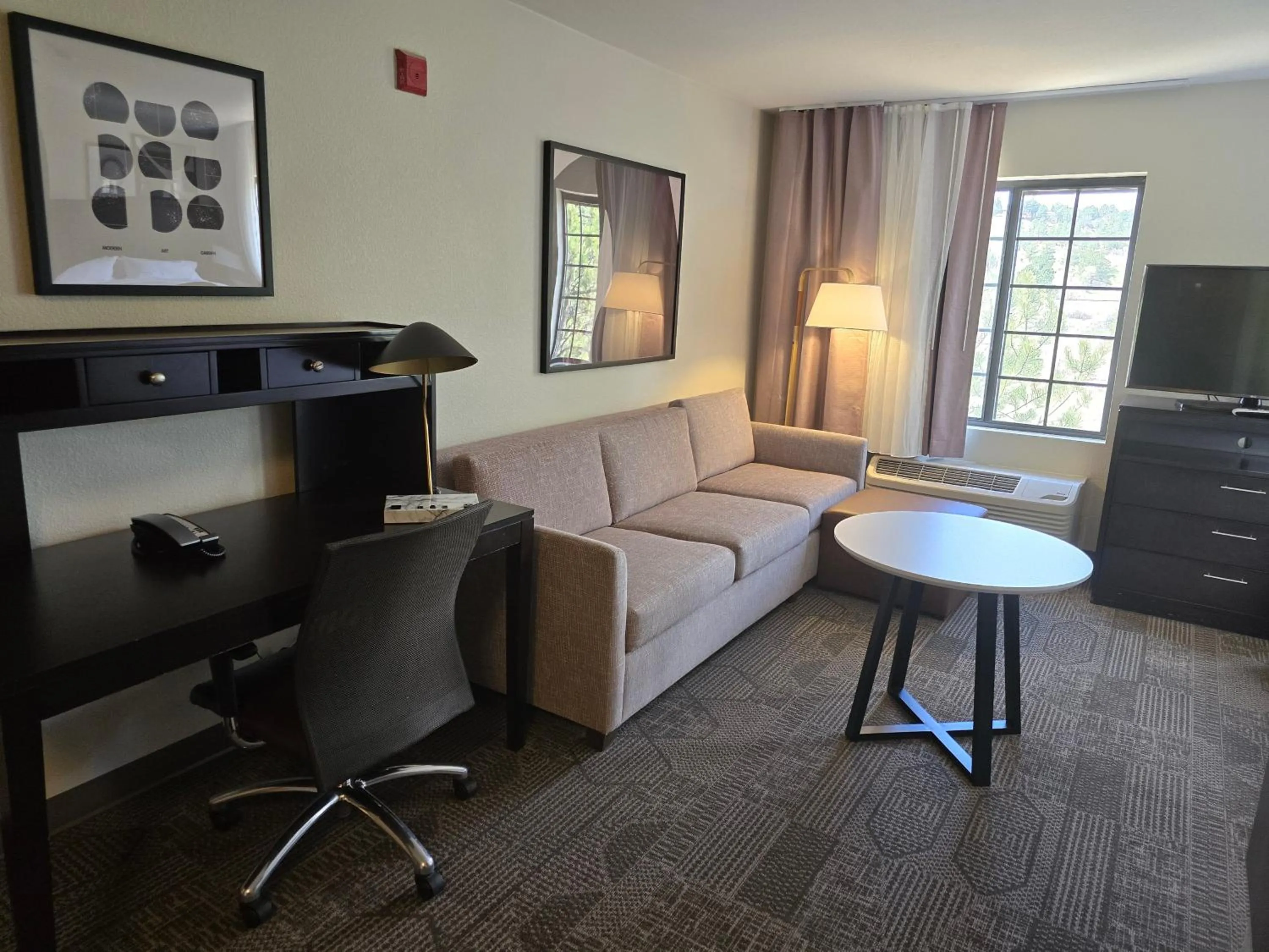 One-Bedroom Suite with Two Double Beds in Staybridge Suites Colorado Springs North by IHG