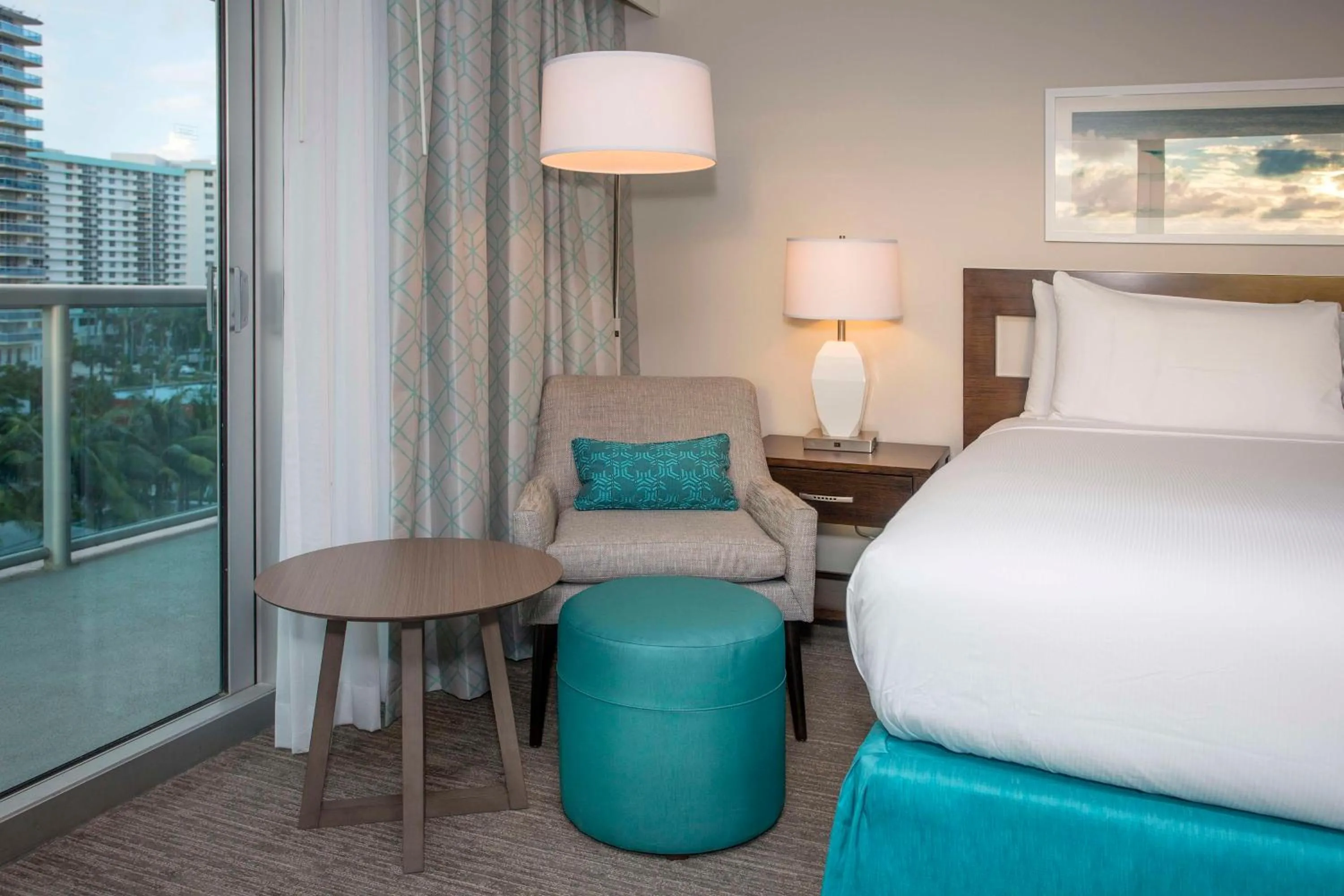 Corner King Room in DoubleTree Resort Hollywood Beach