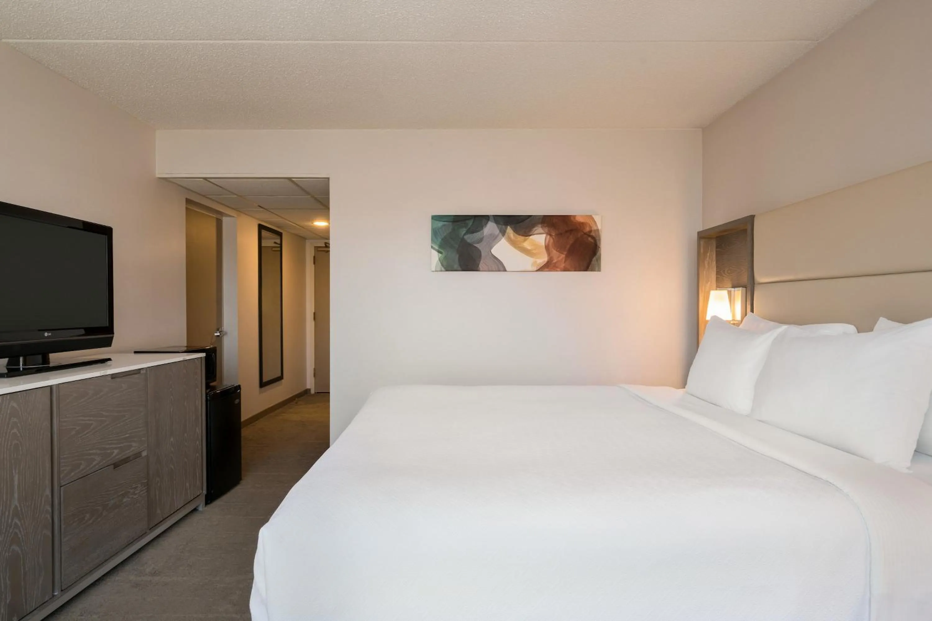 Standard King Room in Crowne Plaza Englewood by IHG
