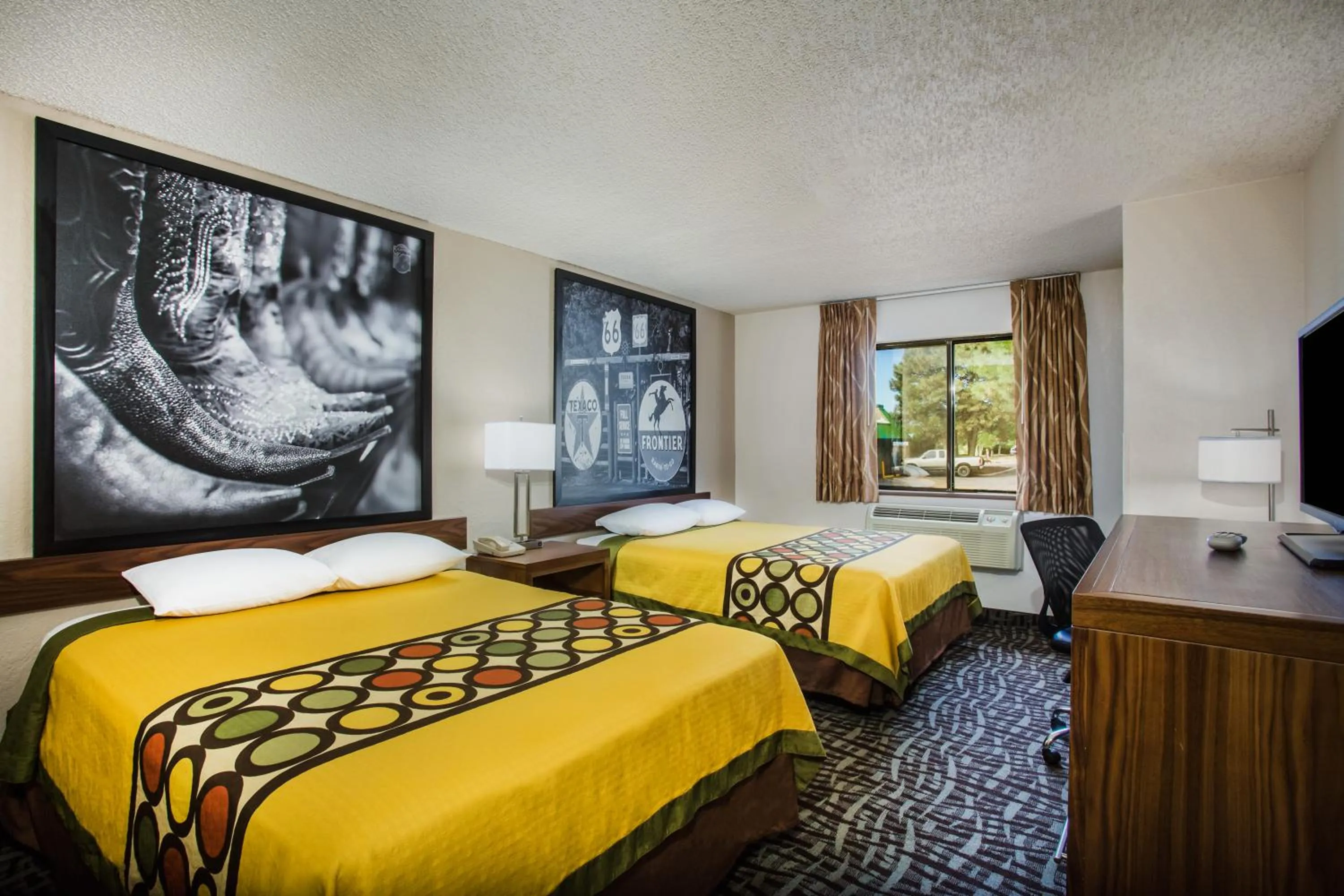 Queen Room with Two Queen Beds - Non-Smoking in Super 8 by Wyndham Flagstaff