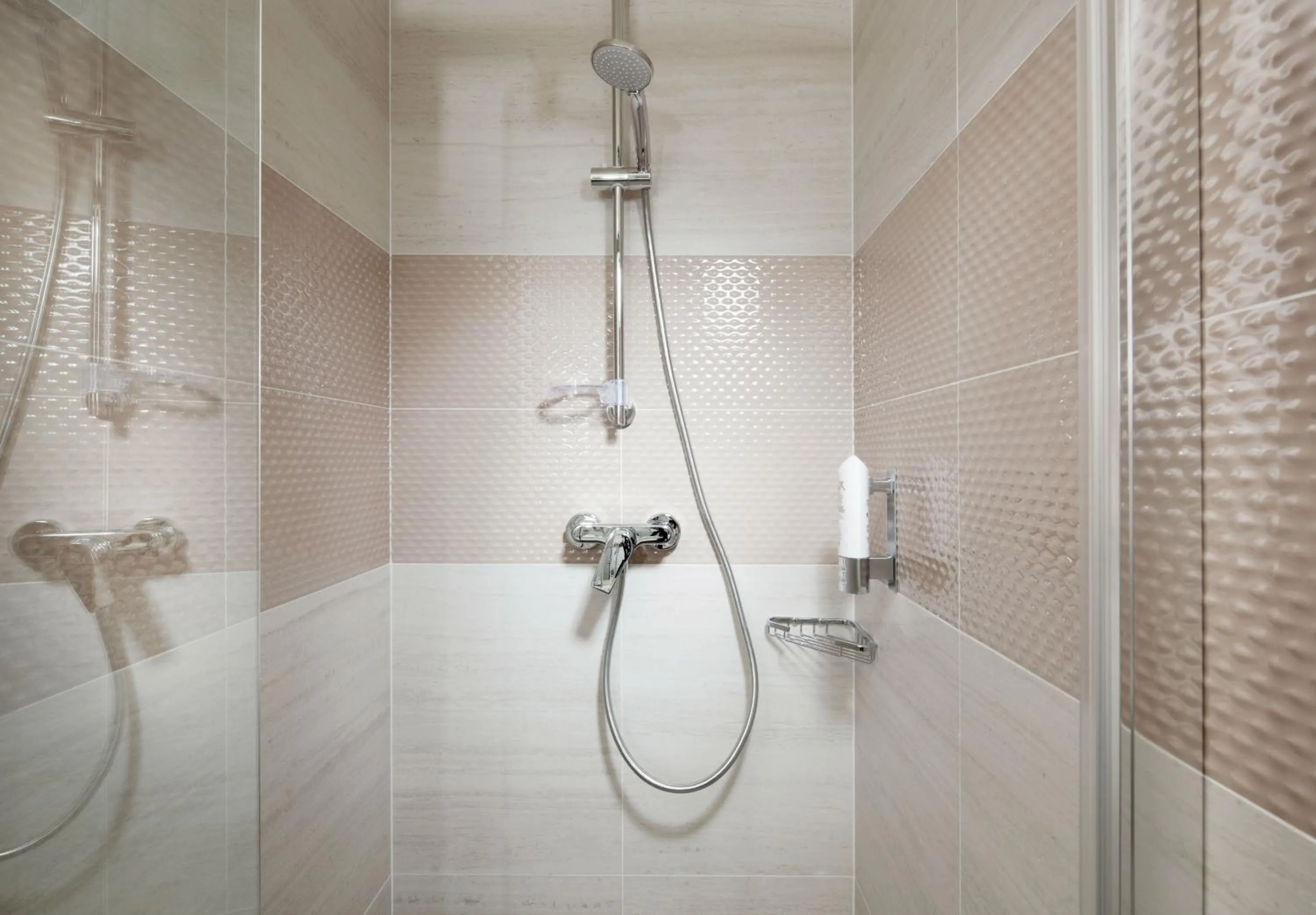 Standard Twin Room in Holiday Inn Prague by IHG