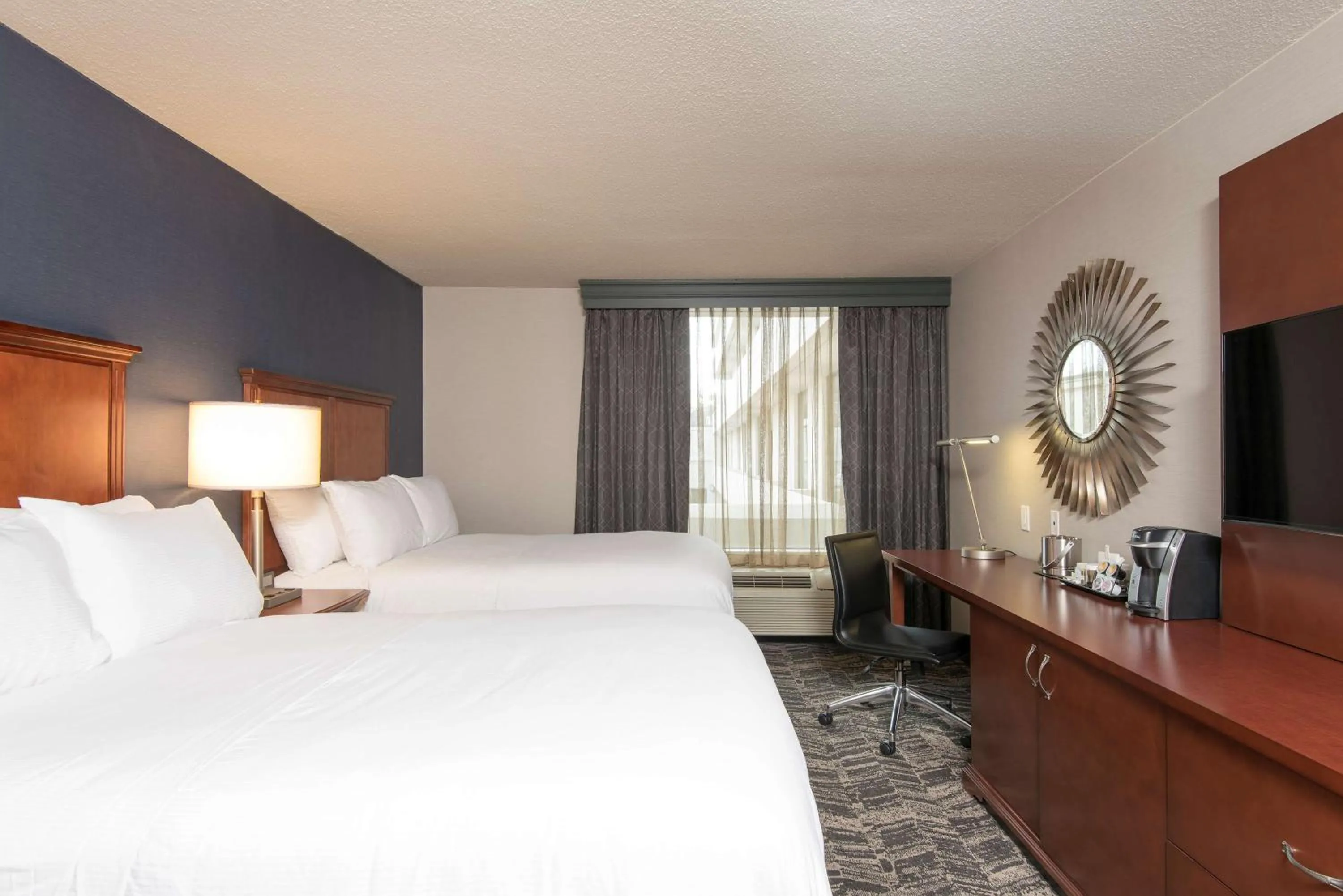 Double Room with Two Double Beds - Hearing Access in DoubleTree by Hilton Schenectady