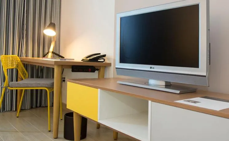 Island View King  - single occupancy in Warwick Paradise Island Bahamas - All Inclusive - Adults Only