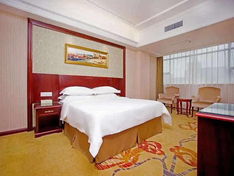 Vienna Hotel Shenzhen Shiyan Shilong Community Vienna Hotel Shenzhen Shiyan Shilong Community