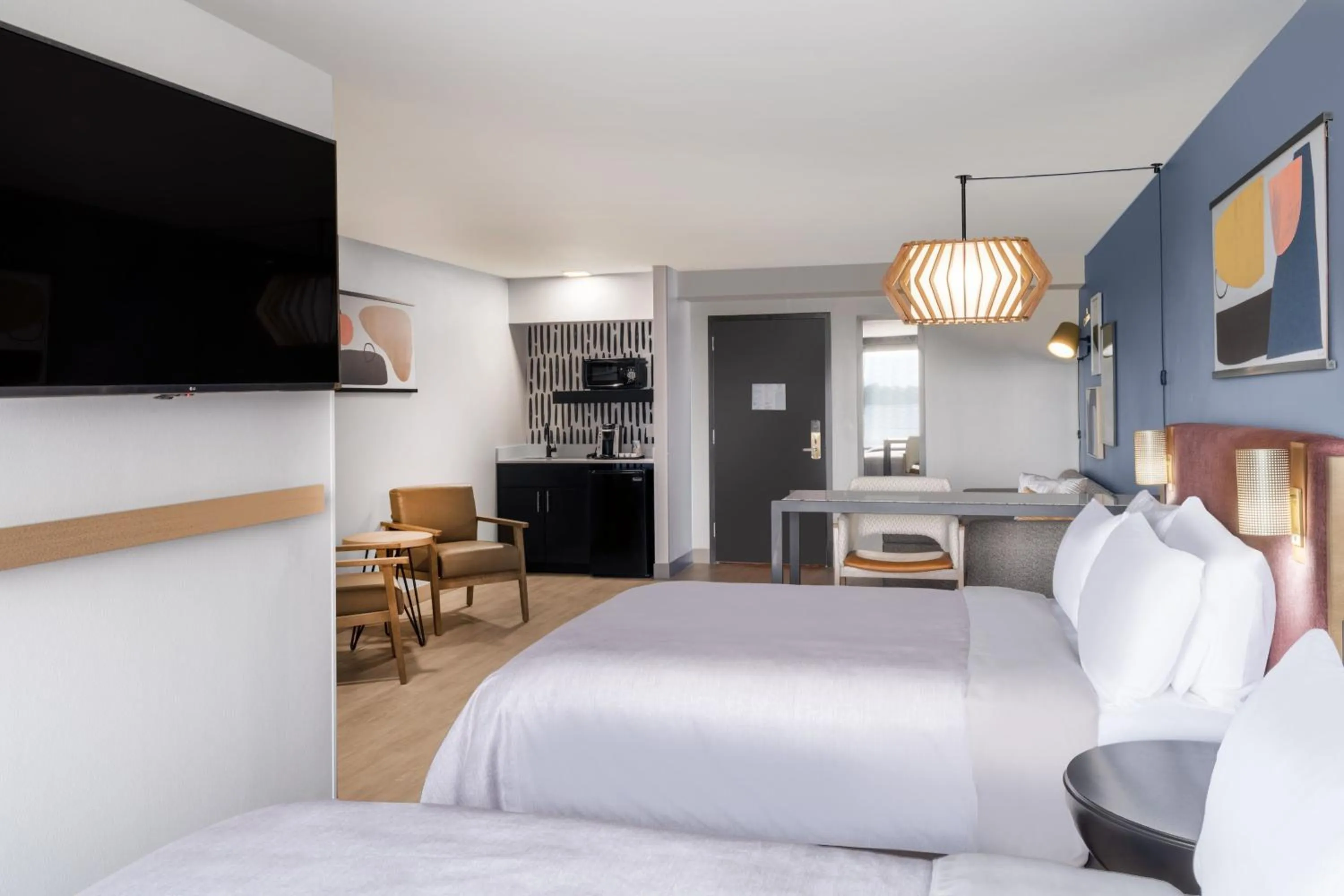 Queen Suite with Two Queen Beds and Mobility Accessible Roll-In Shower in Atwell Suites Austin Airport by IHG