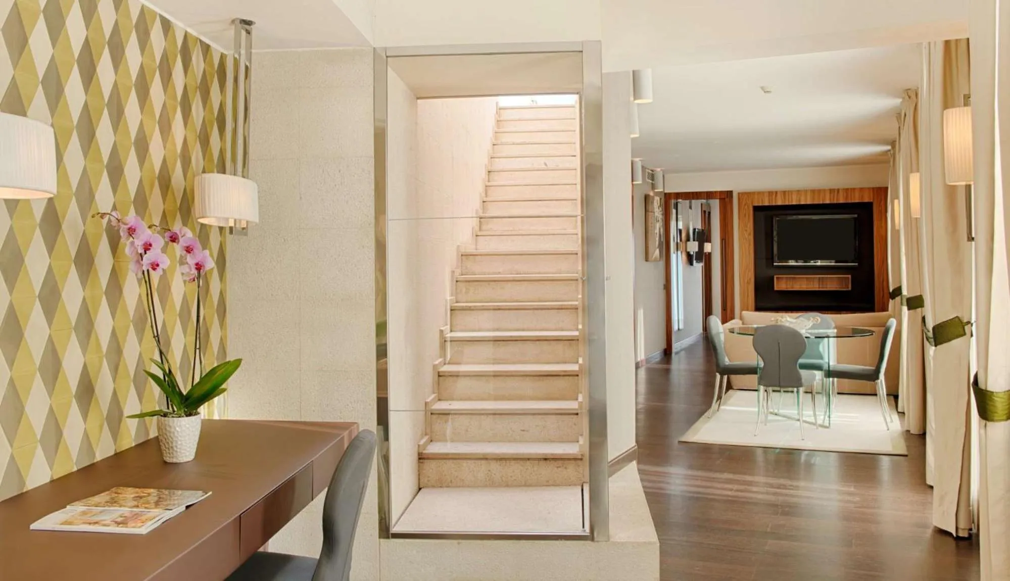 Presidential Suite with View and Terrace in NH Collection Taormina