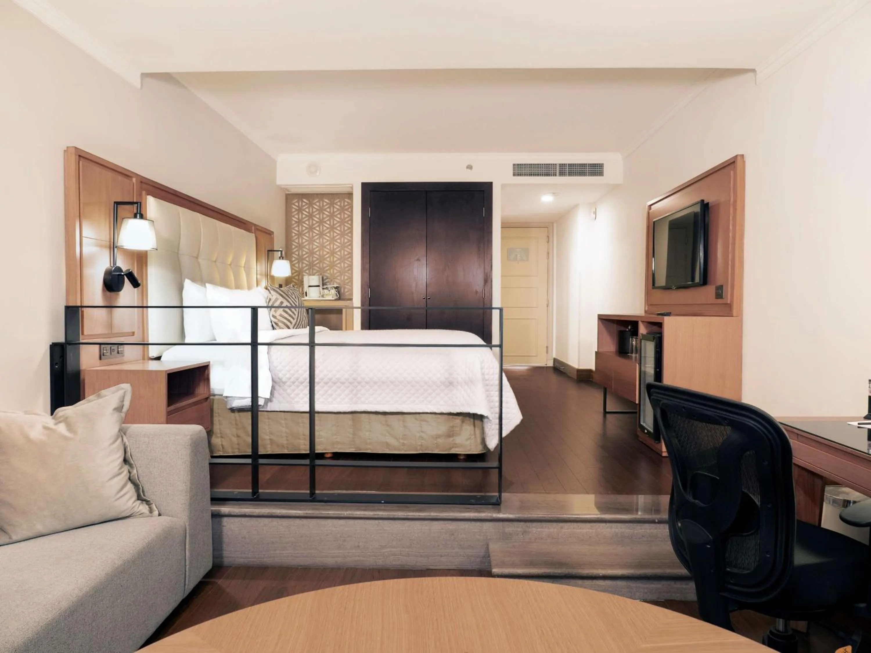 King Room in MS Milenium Monterrey Curio Collection by Hilton