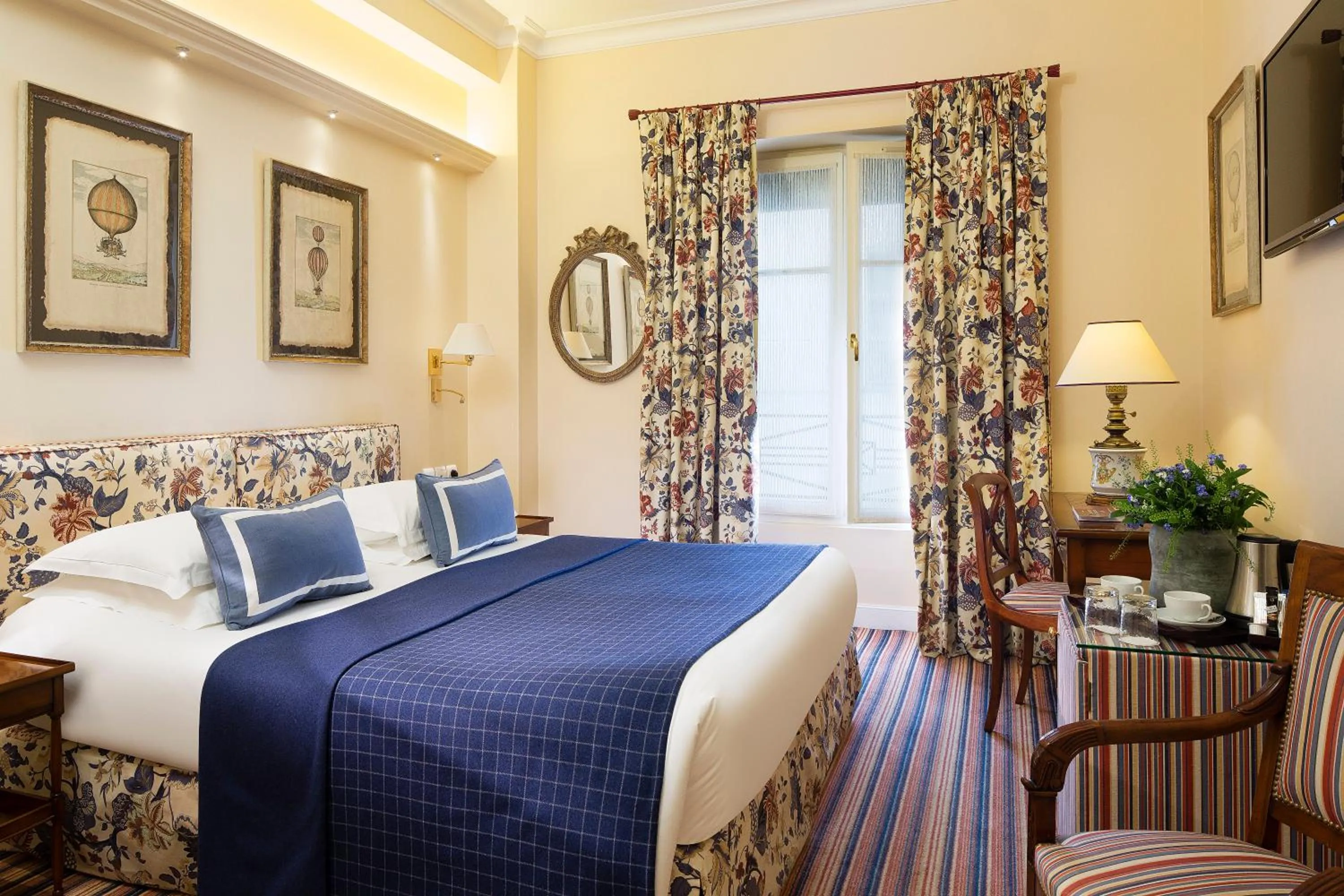 Connecting Rooms in Le Relais Madeleine