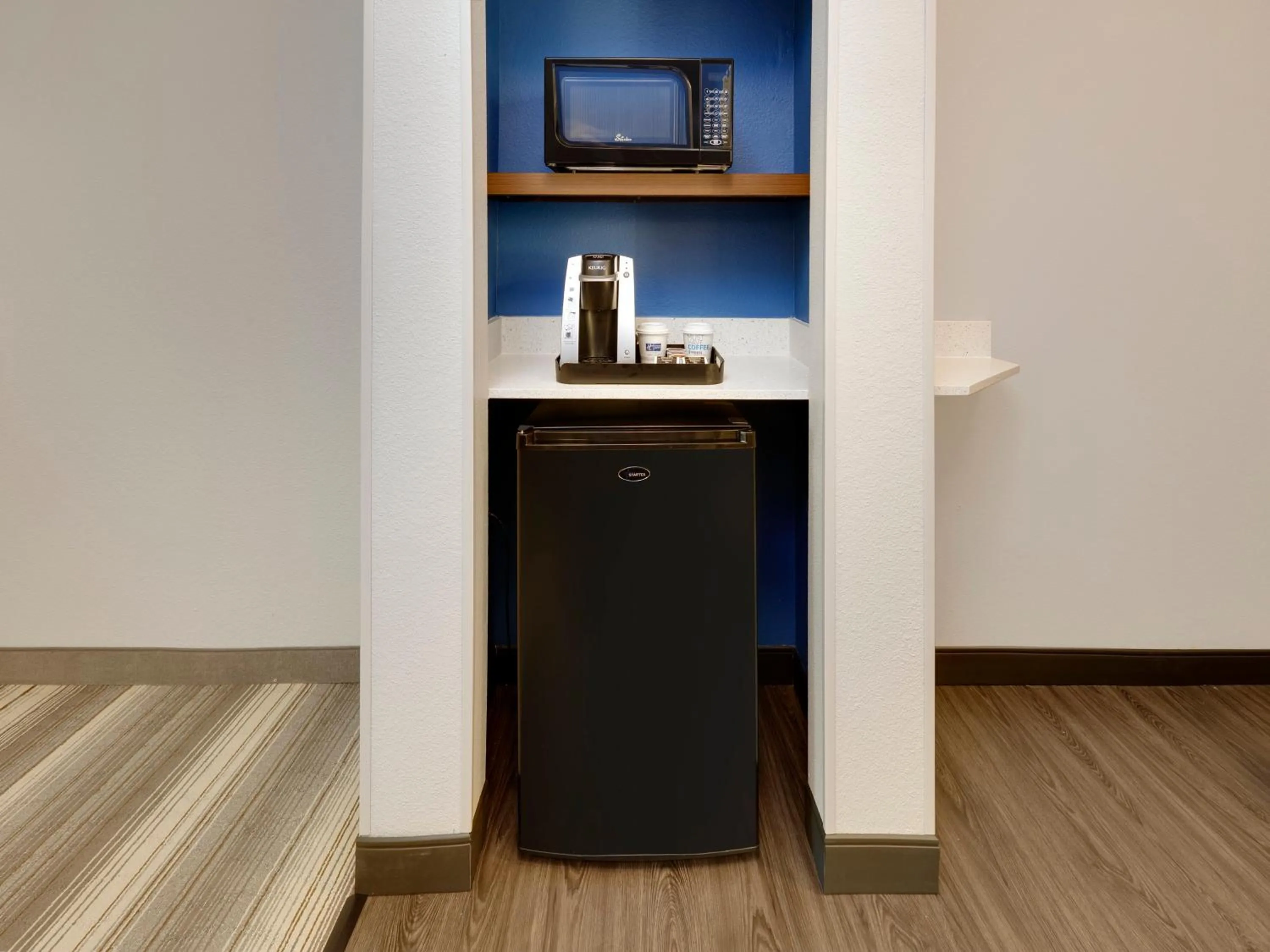 King Room - Mobility Access/Hearing Accessible in Holiday Inn Express & Suites - Denton North by IHG