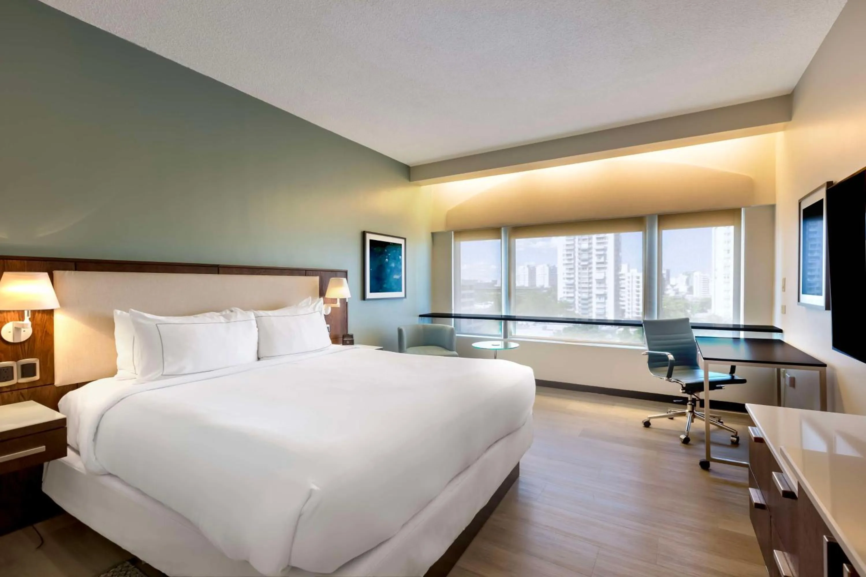 High Floor King Room in DoubleTree by Hilton San Juan