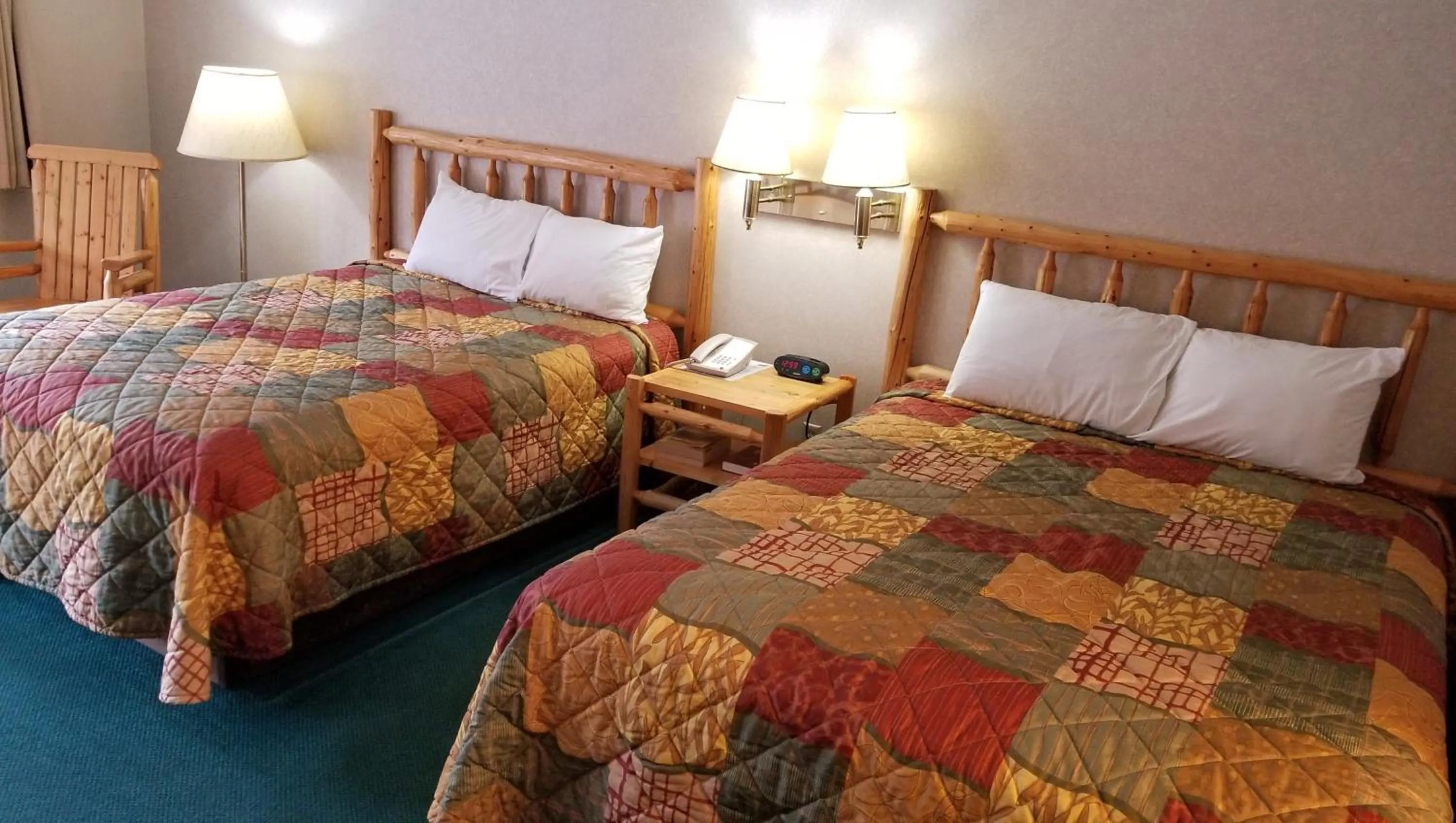 Deluxe Queen Room with Two Queen Beds in Keystone Boardwalk Inn and Suites