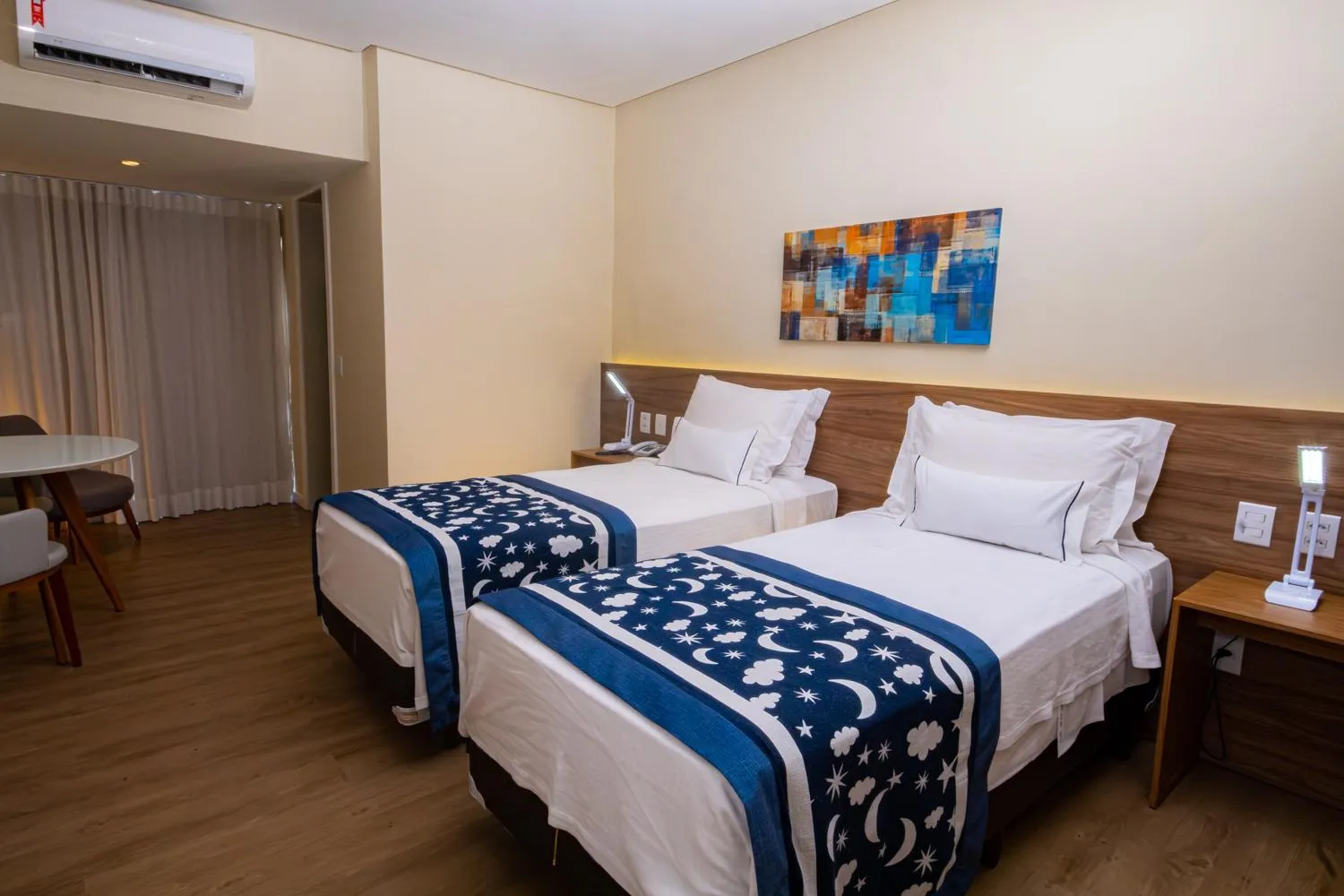 Deluxe Twin Room with pool view in Grande Hotel da Barra
