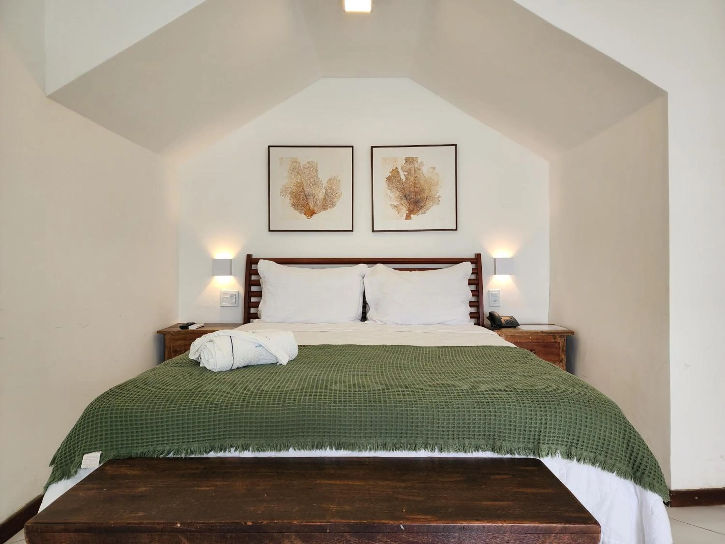 Superior Suite with Sea View in Byblos Pousada