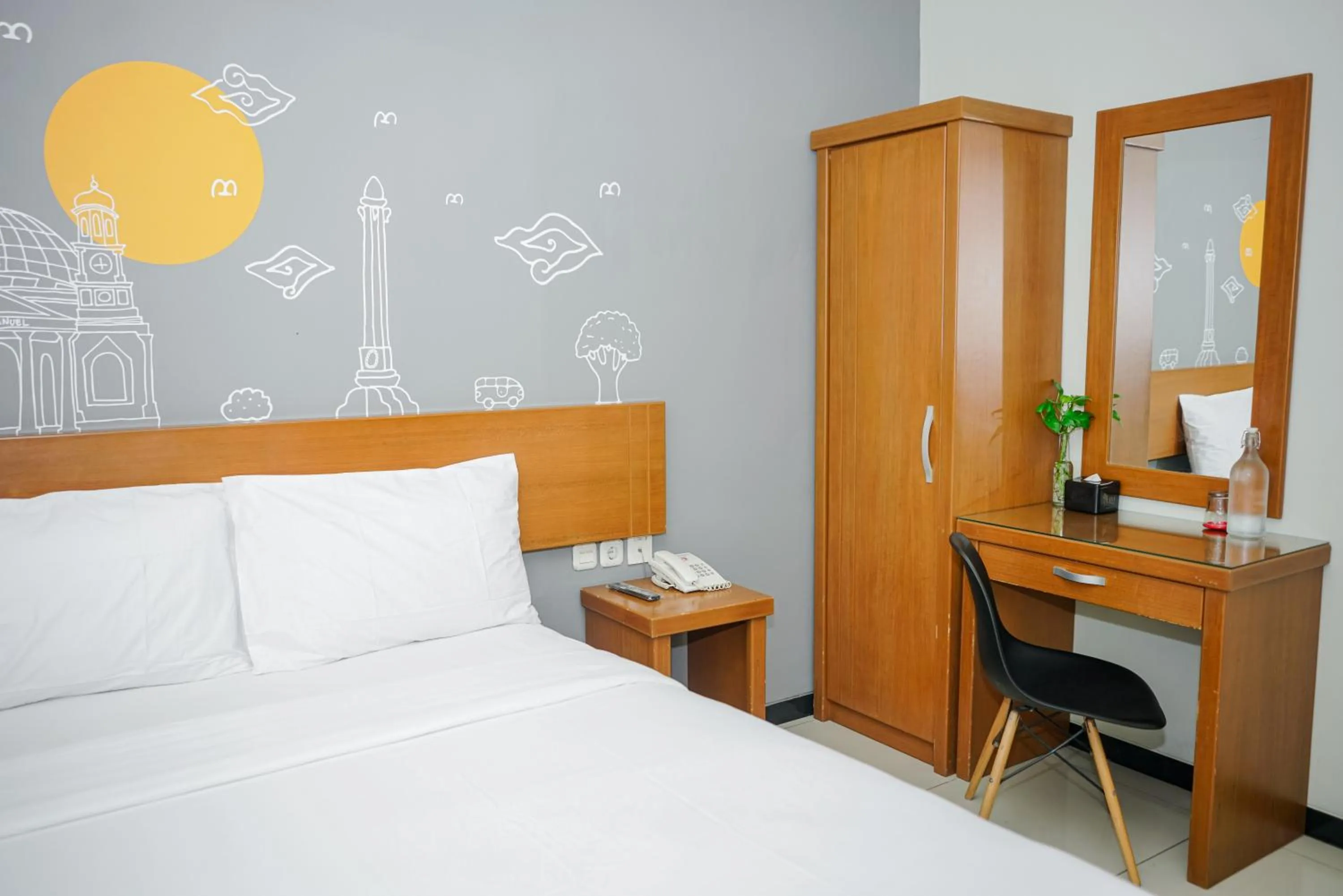 Superior Double or Twin Room in Sunrise Hotel Semarang