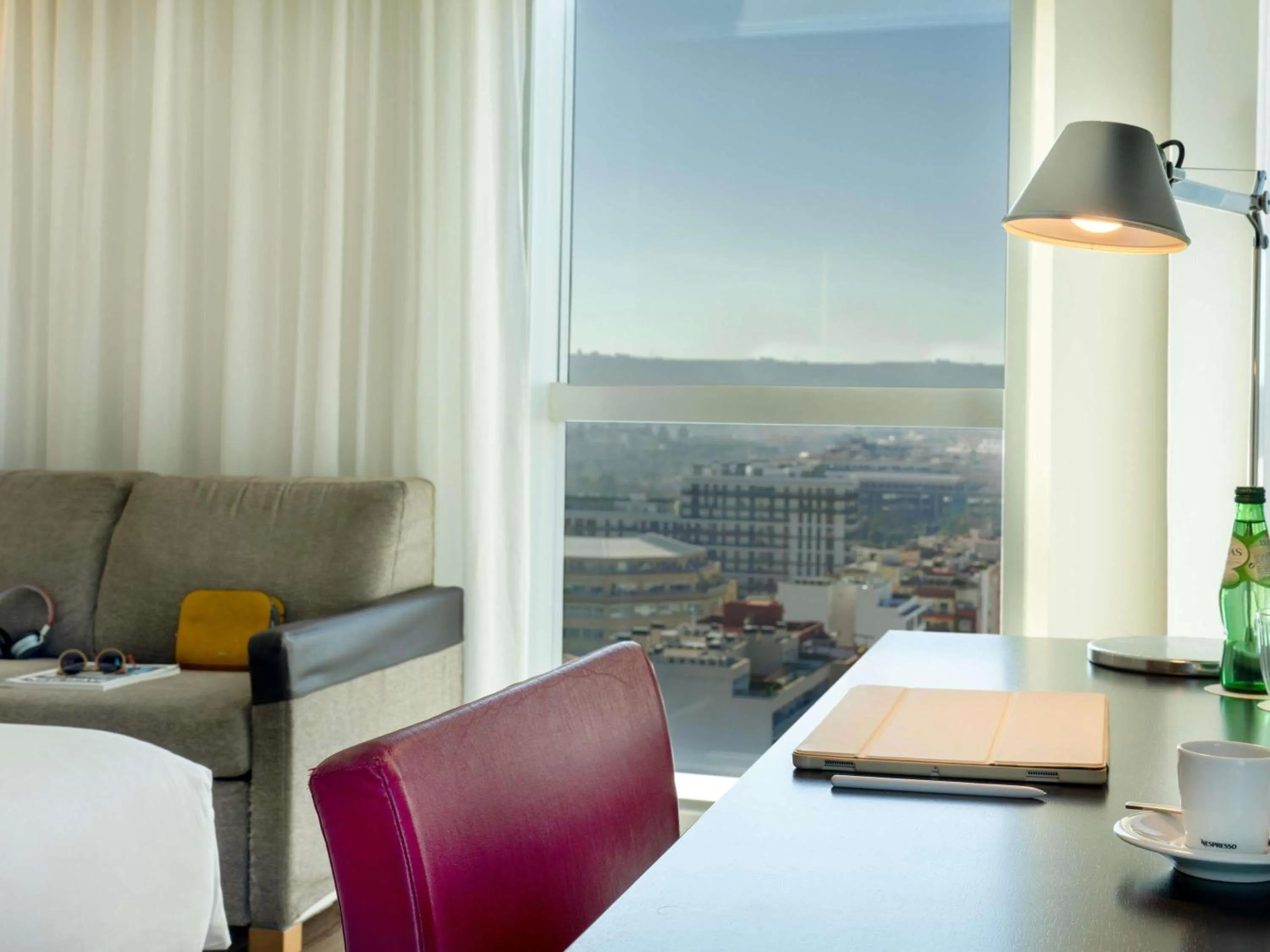 Family Room with City View  in Novotel Barcelona City