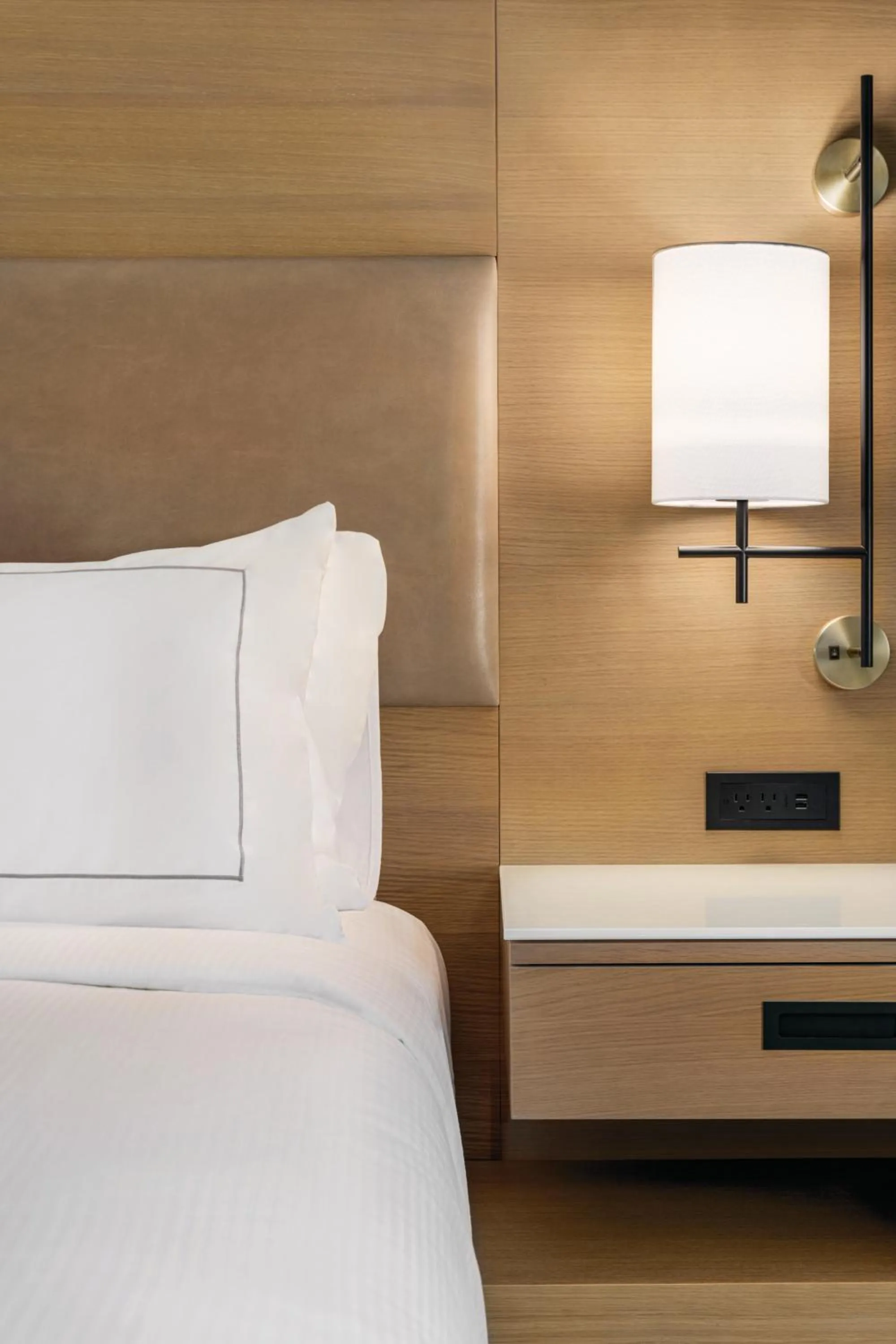 Queen Room with Two Queen Beds and Courtyard View in Doubletree By Hilton Columbus Dublin