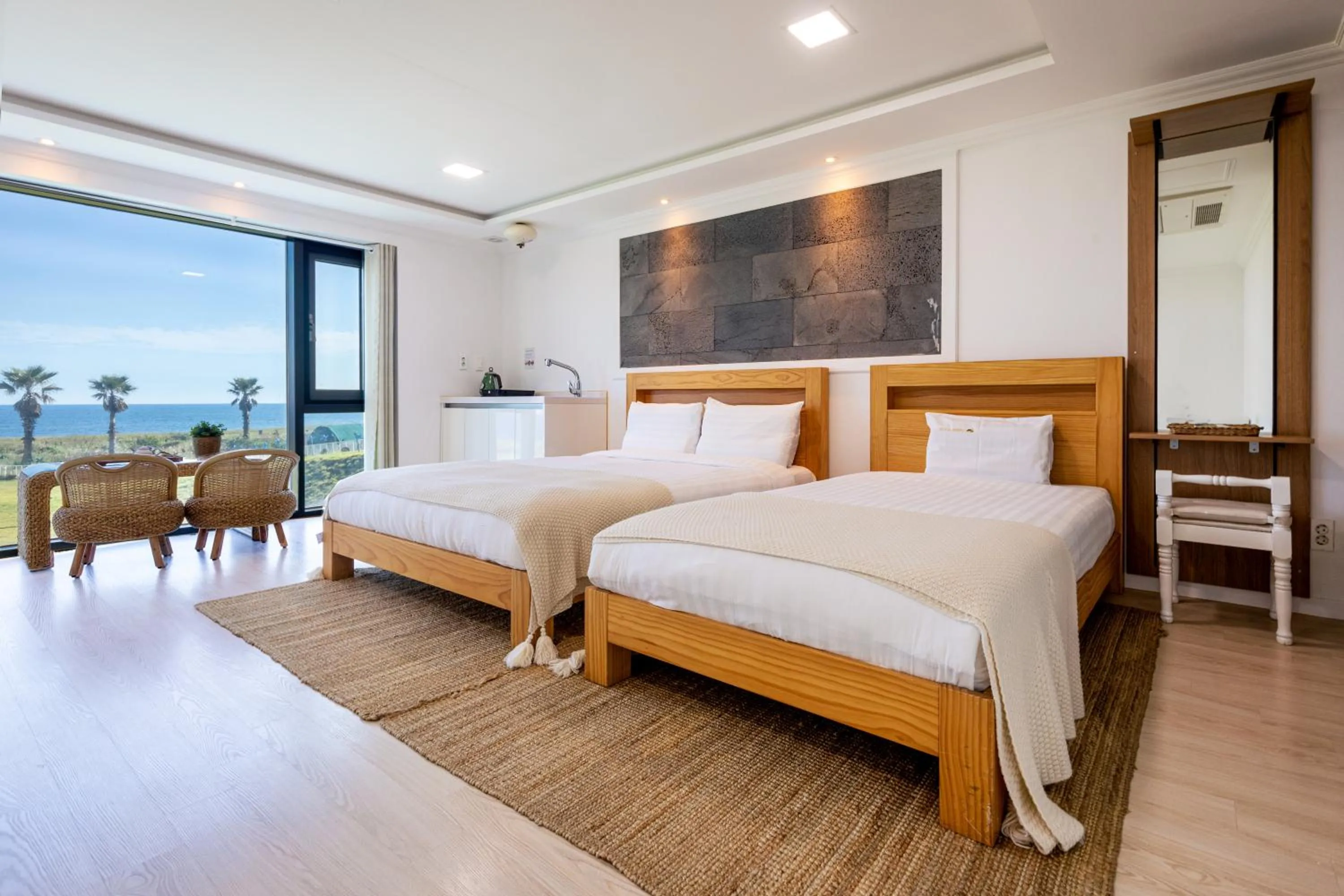 Large Twin Room in Sun and Moon Resort