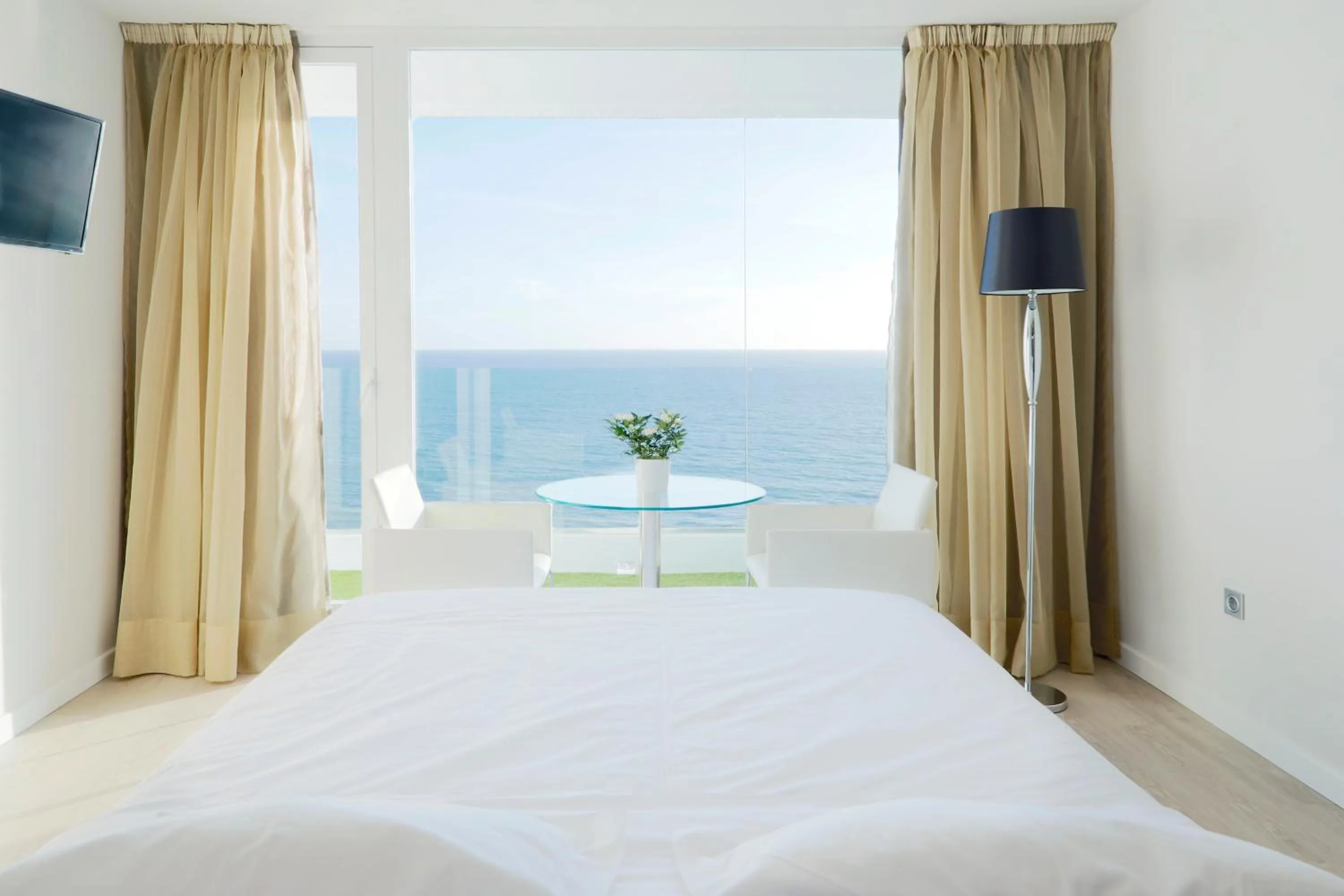 Deluxe Double Room with Sea View in Hotel Flamero