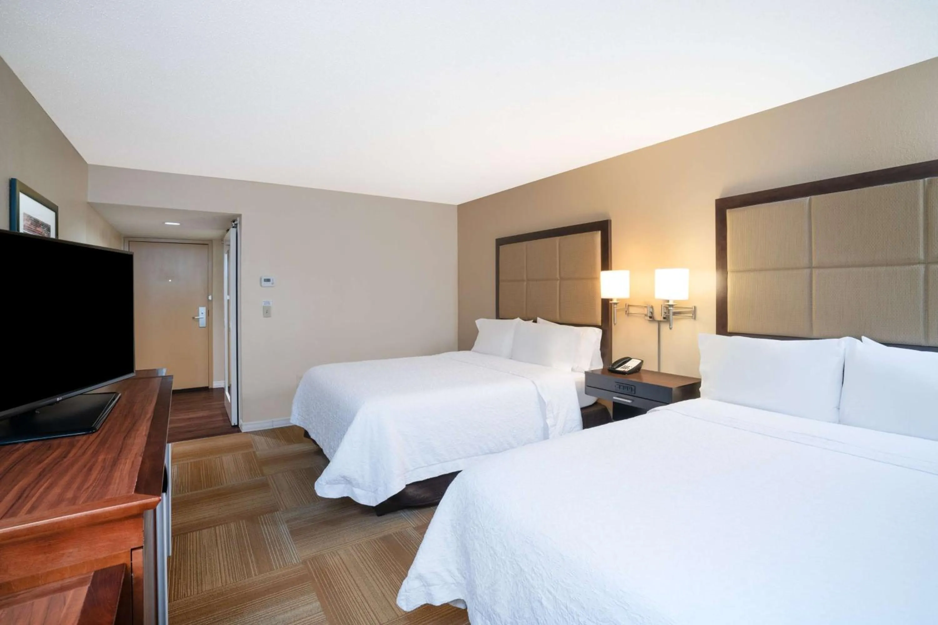 Queen Room with Two Queen Beds - Hearing Access/Non-Smoking in Hampton Inn Lafayette