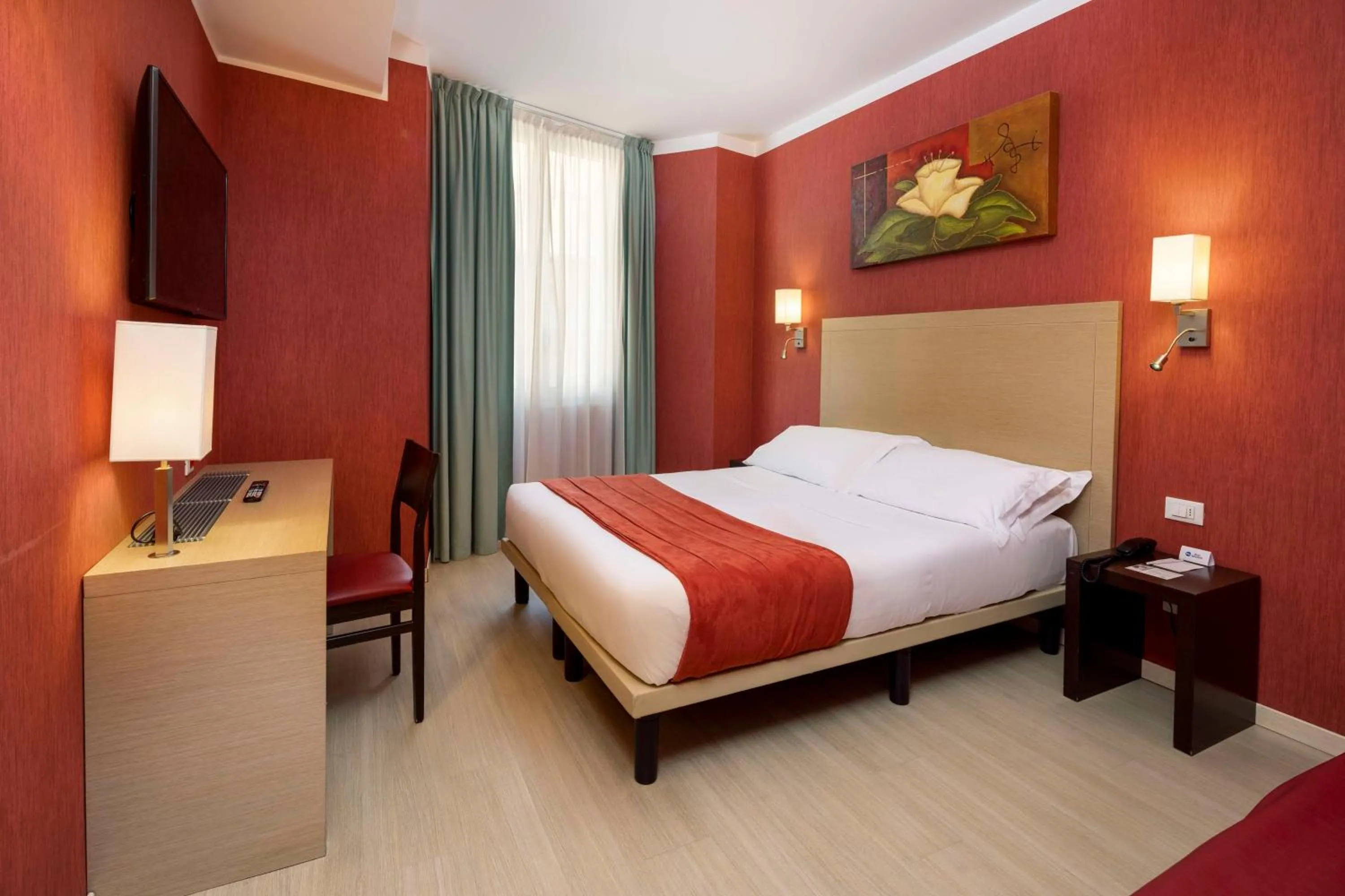 Junior King Suite with Bunk Beds in Best Western Porto Antico