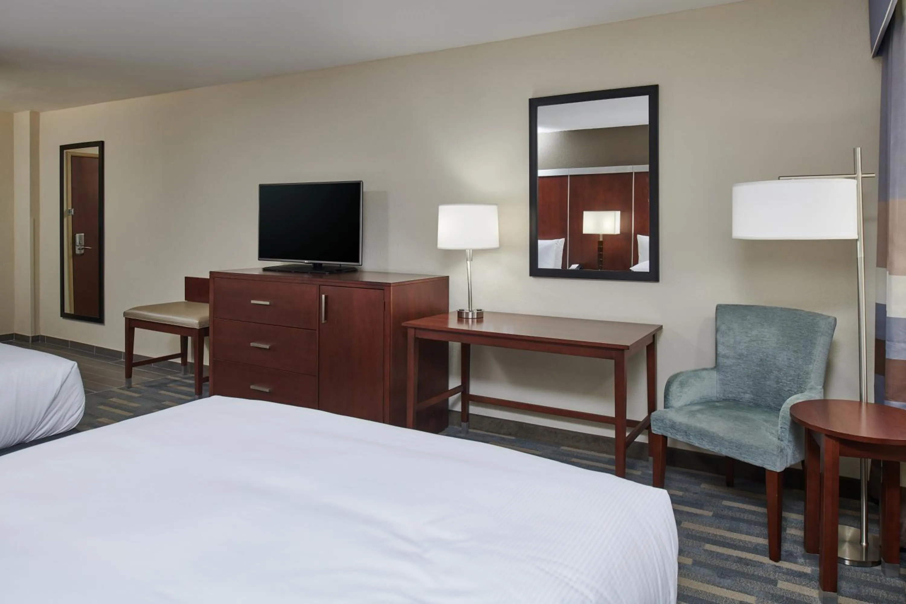 Queen Room with Two Queen Beds - Hearing Access in Doubletree By Hilton Raleigh Crabtree Valley