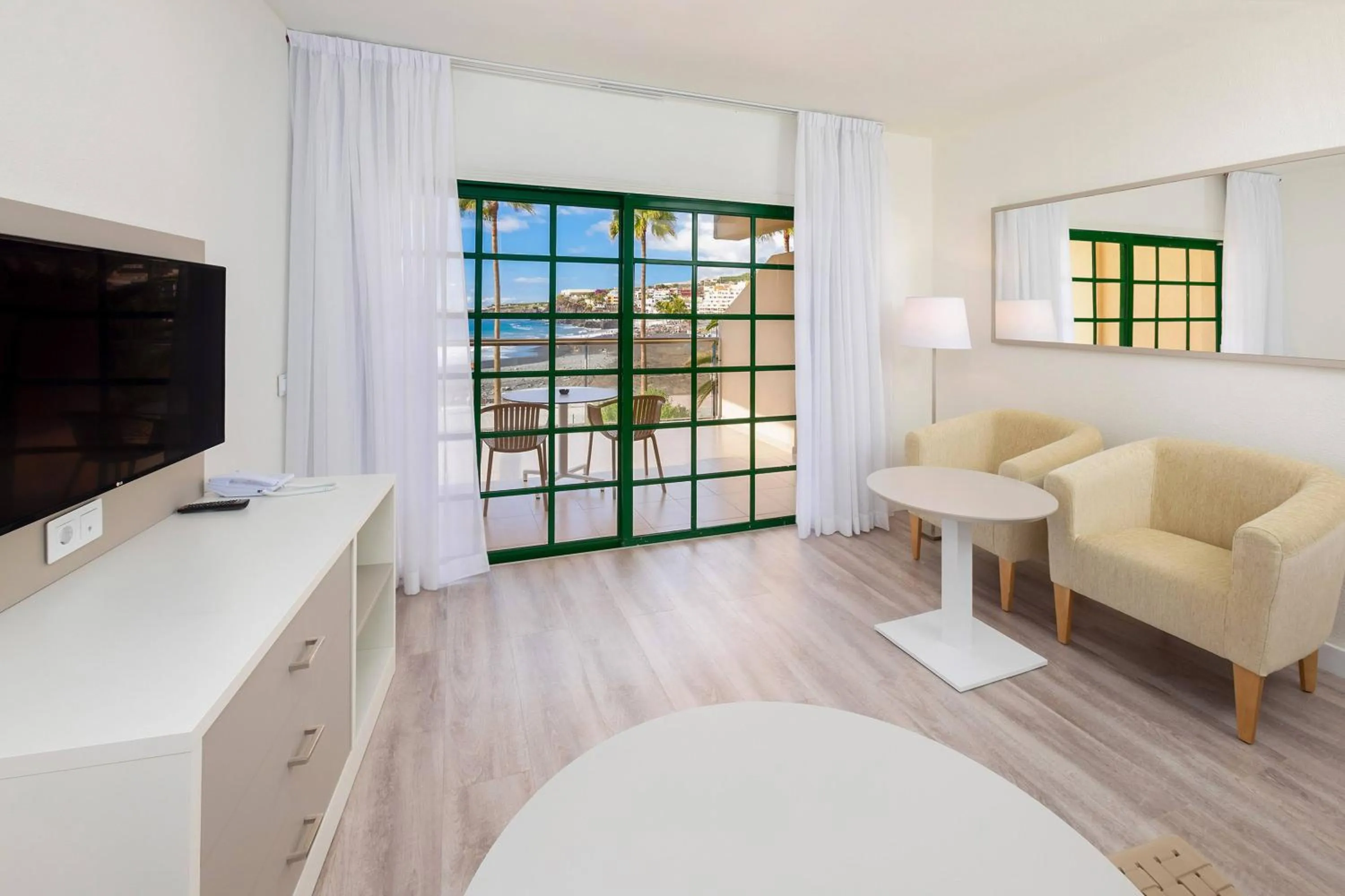 Studio Premium Sea View in Apartments La Palma Affiliated by Meliá