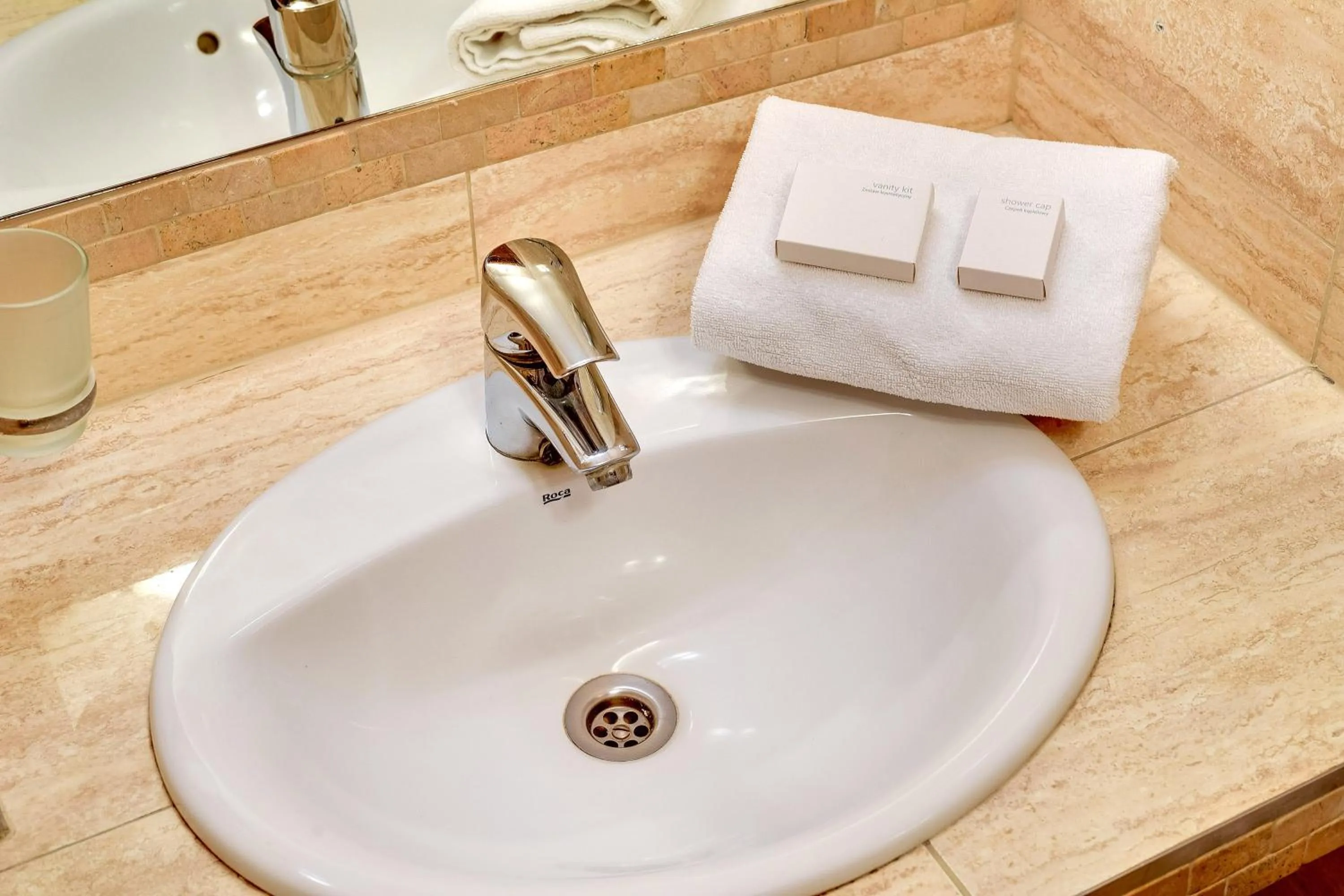 Triple Room in Amber Hotel