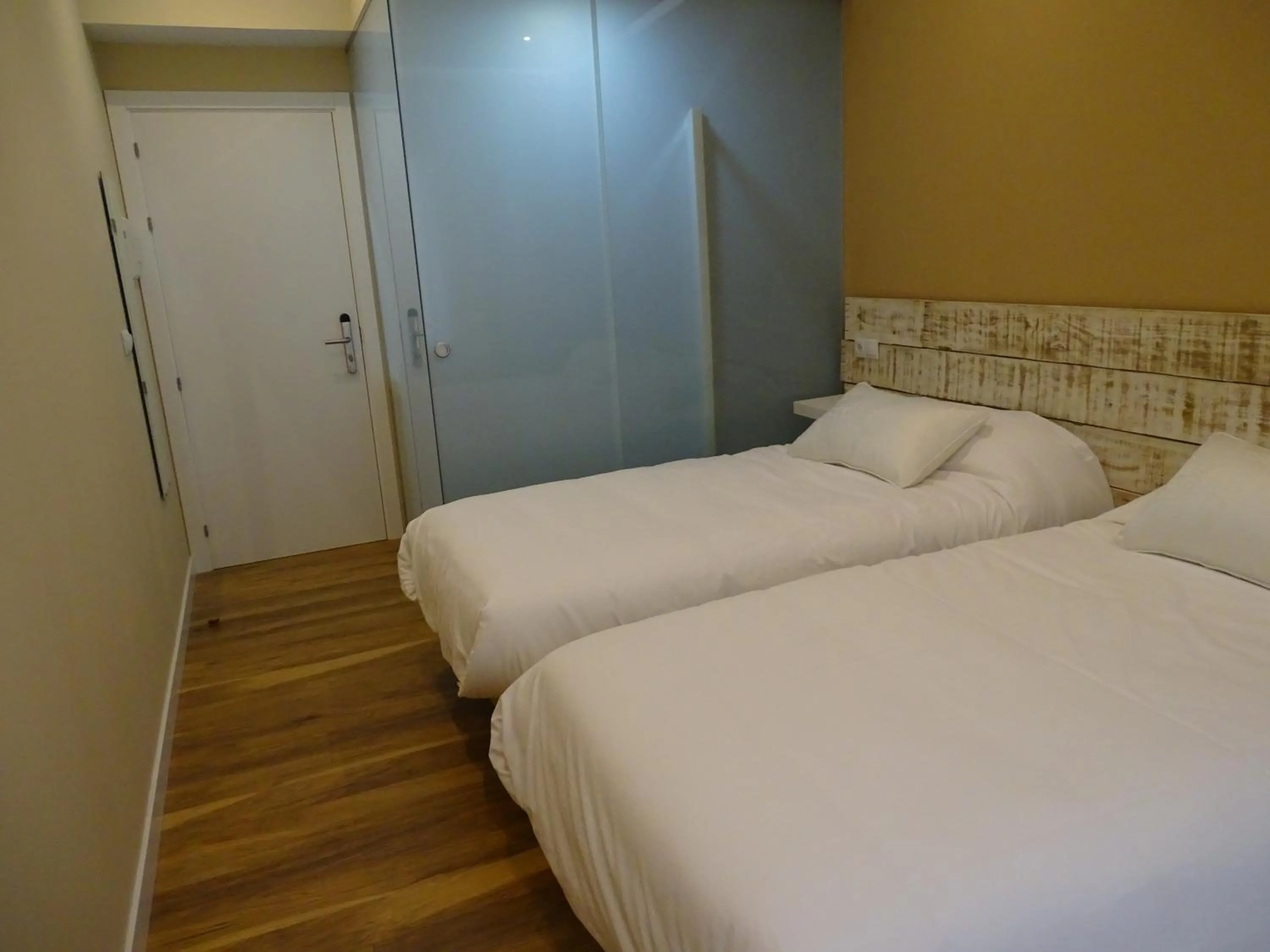 Twin Room in Urban Burgos