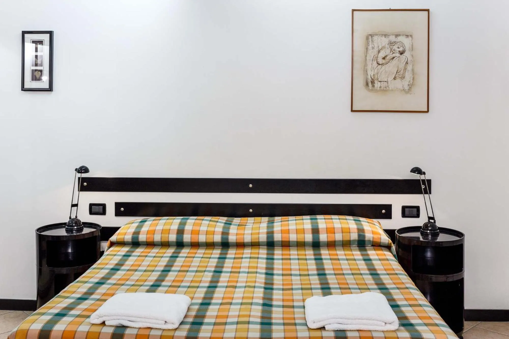 Studio Apartment in Hotel Cairoli