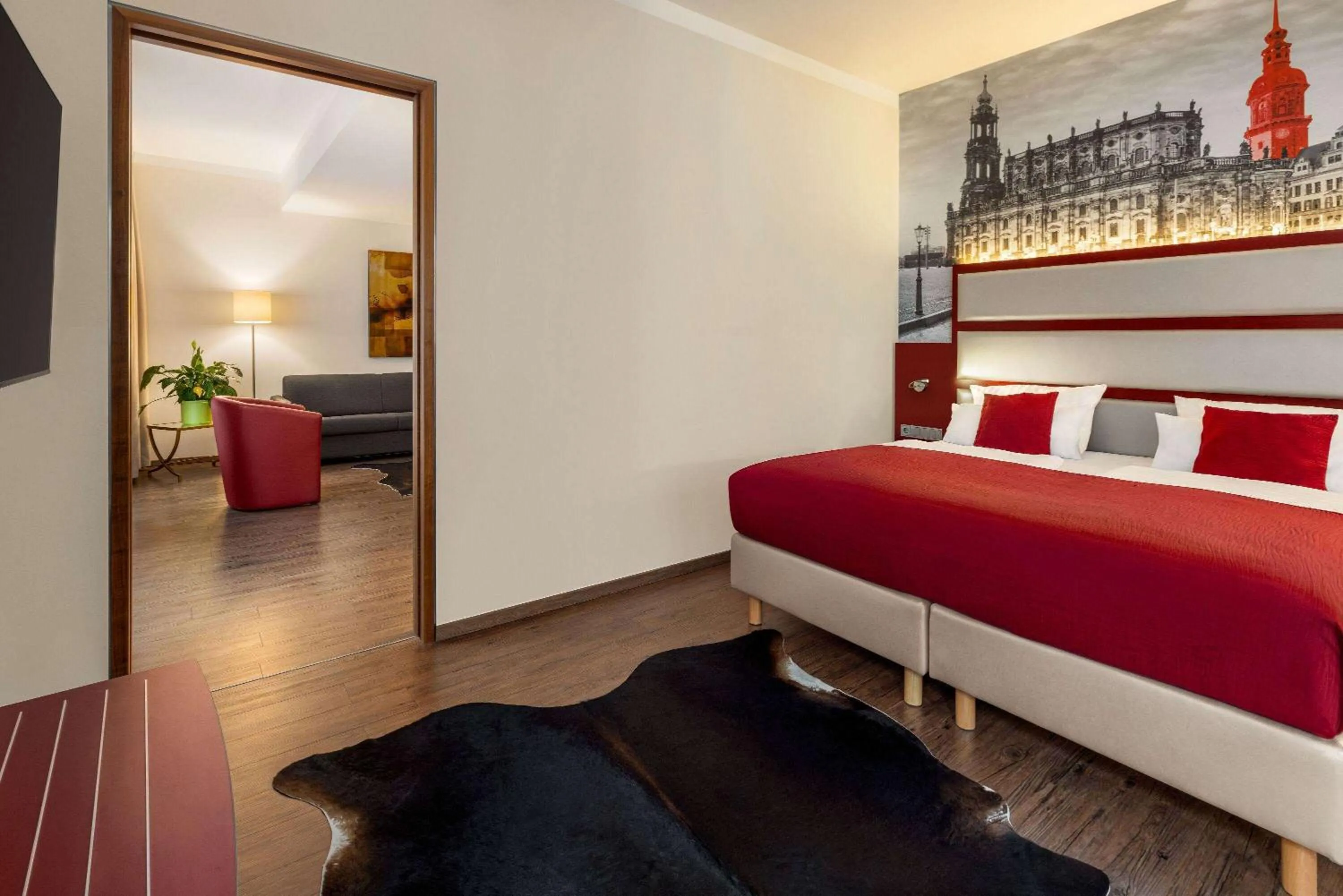 Suite in Amedia Plaza Dresden, Trademark Collection by Wyndham