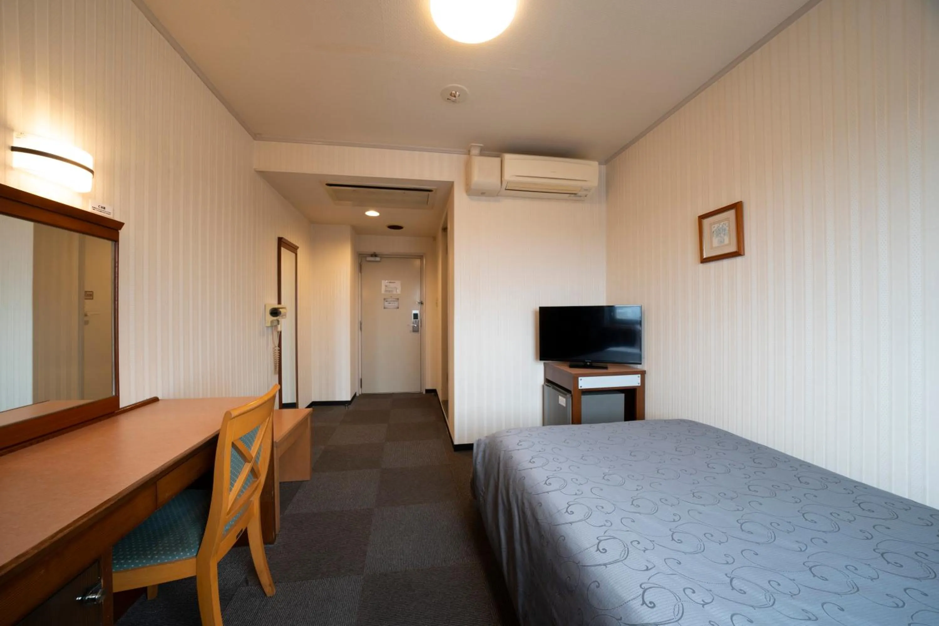 Single Room - Smoking in Castle Inn Komaki