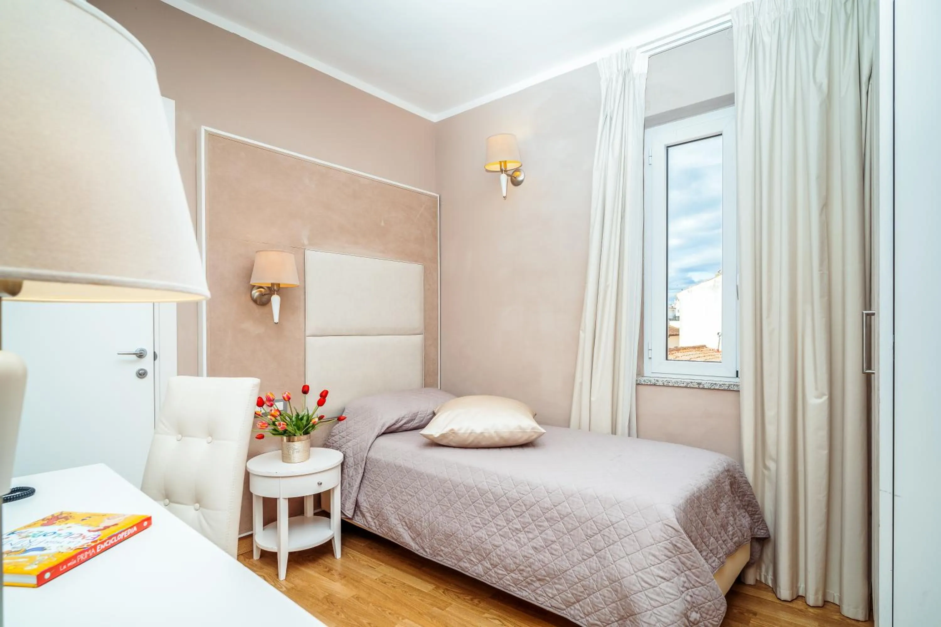 Single Room in Hotel Centrale