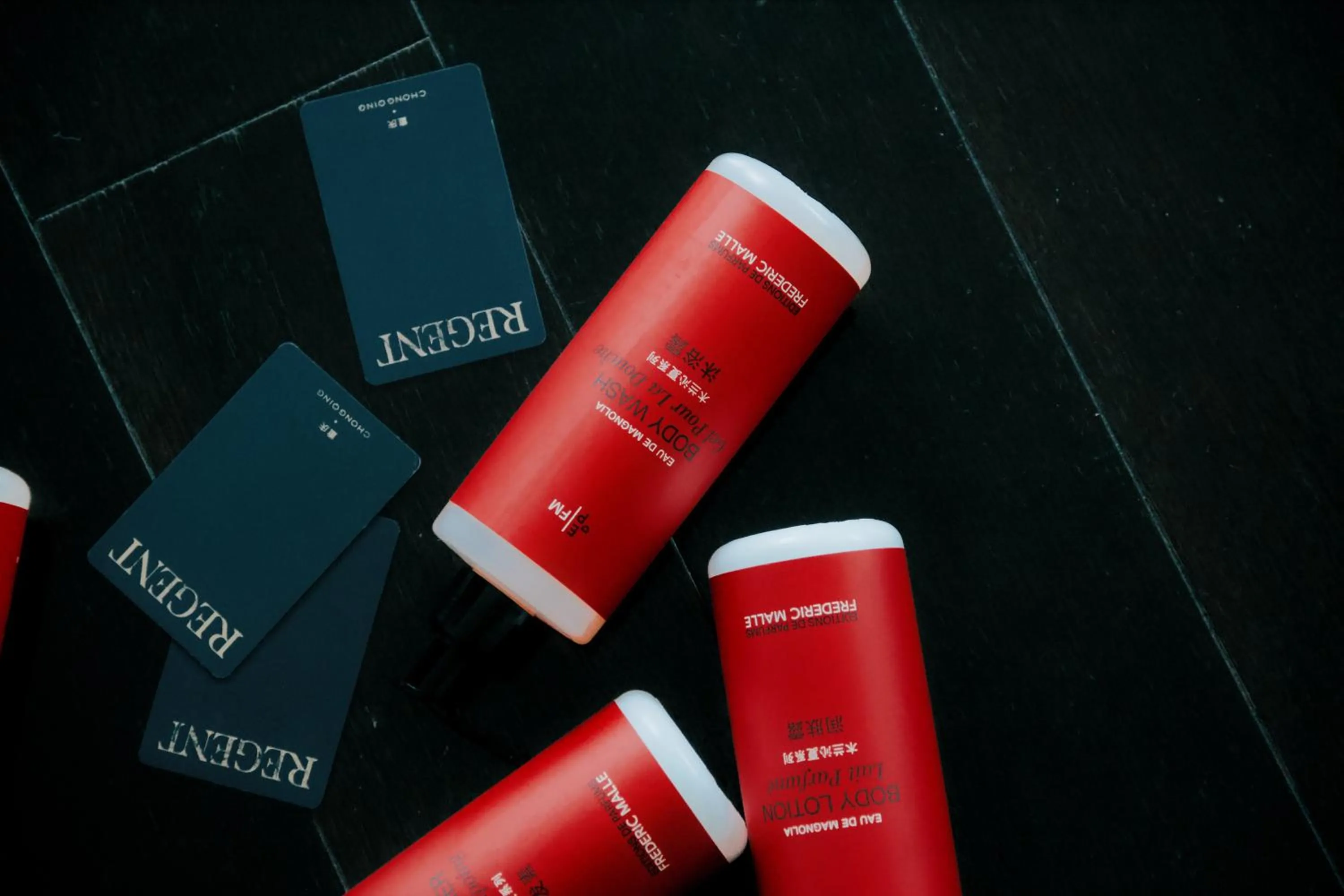 One-Bedroom Suite Lounge Access in Regent Chongqing - Complimentary 1st round mini bar daily