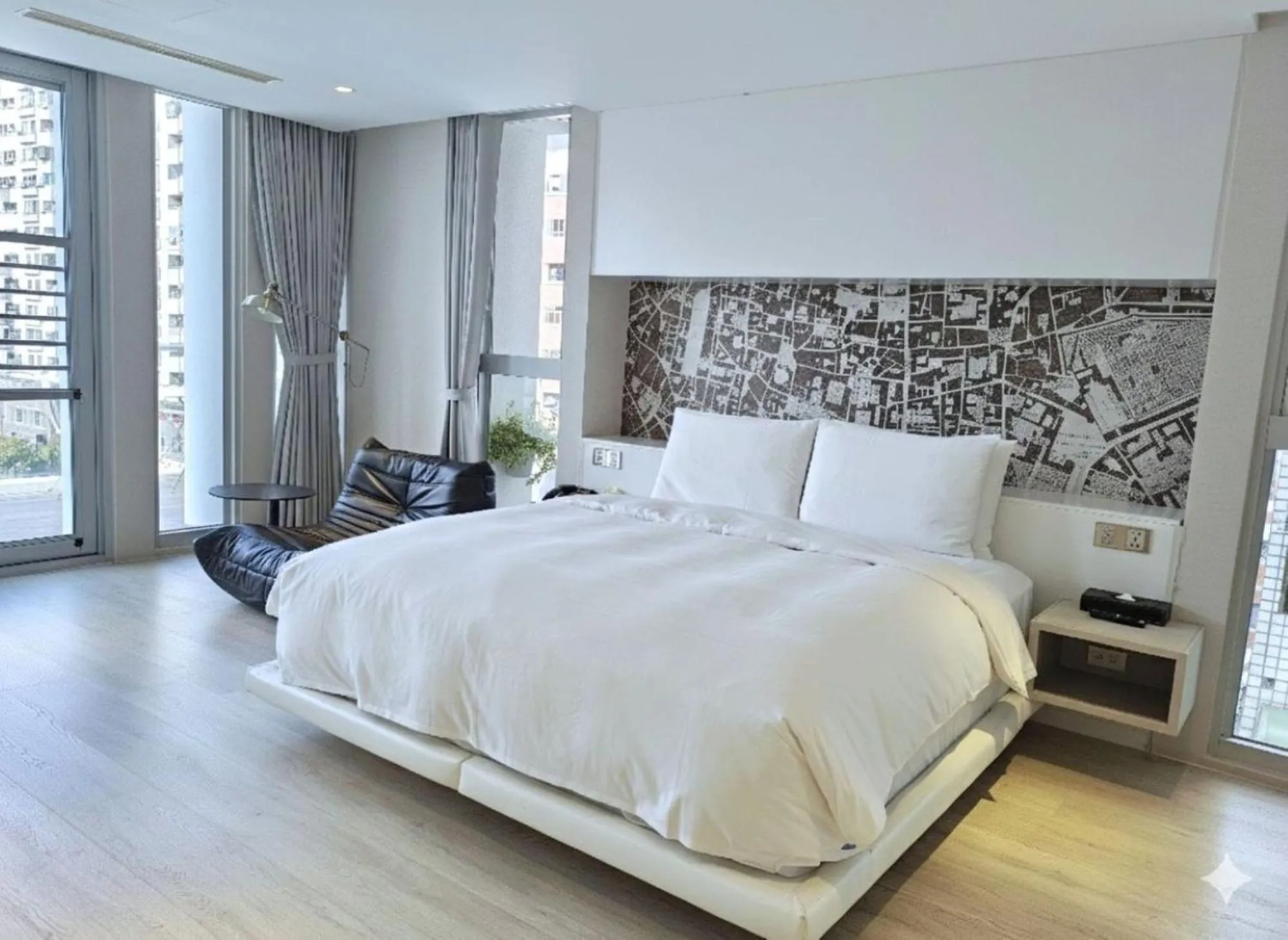 Deluxe Double Room with Bathtub in Hotel Mapp