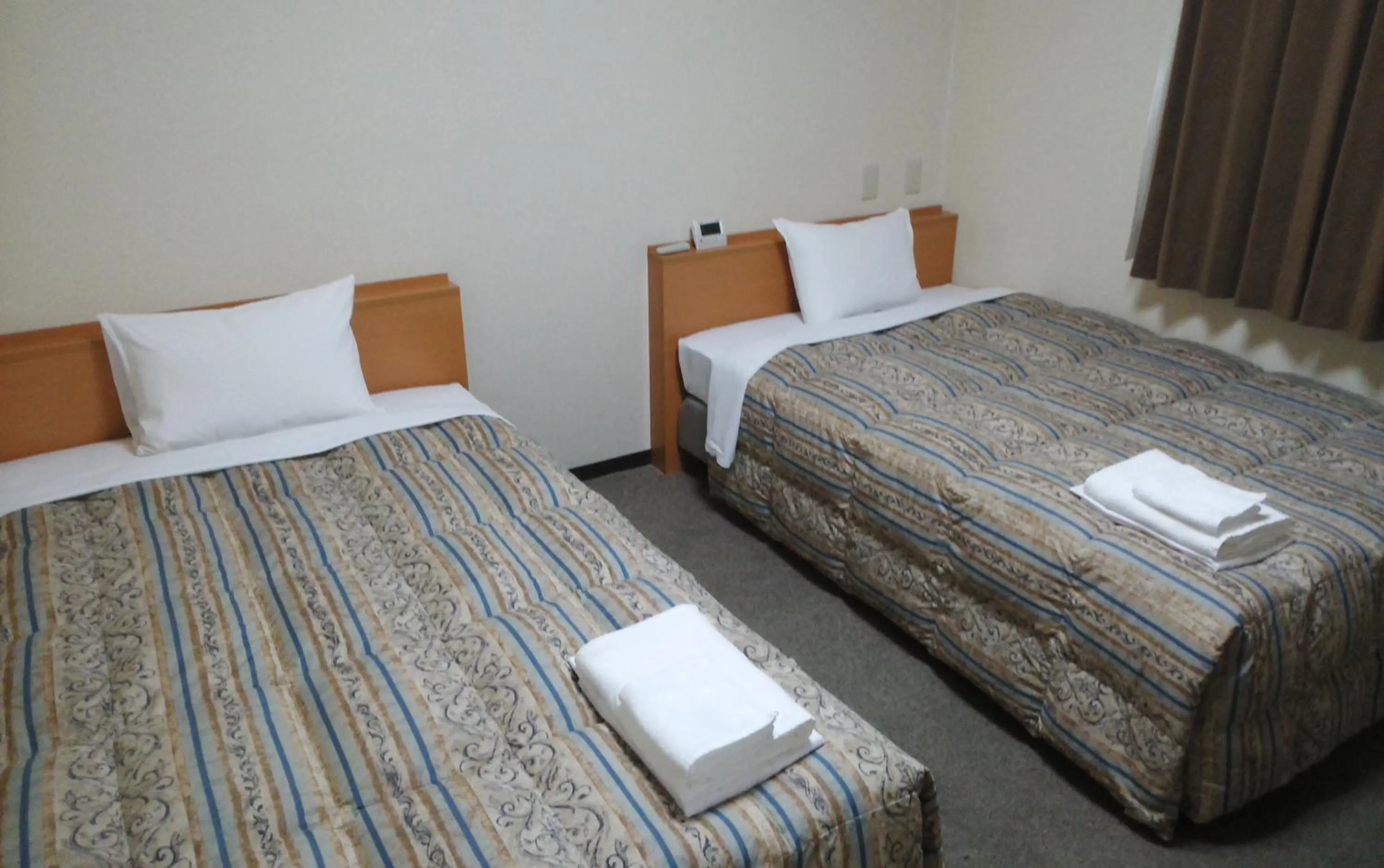 Twin Room - single occupancy - Smoking in Hotel Miyako Hills