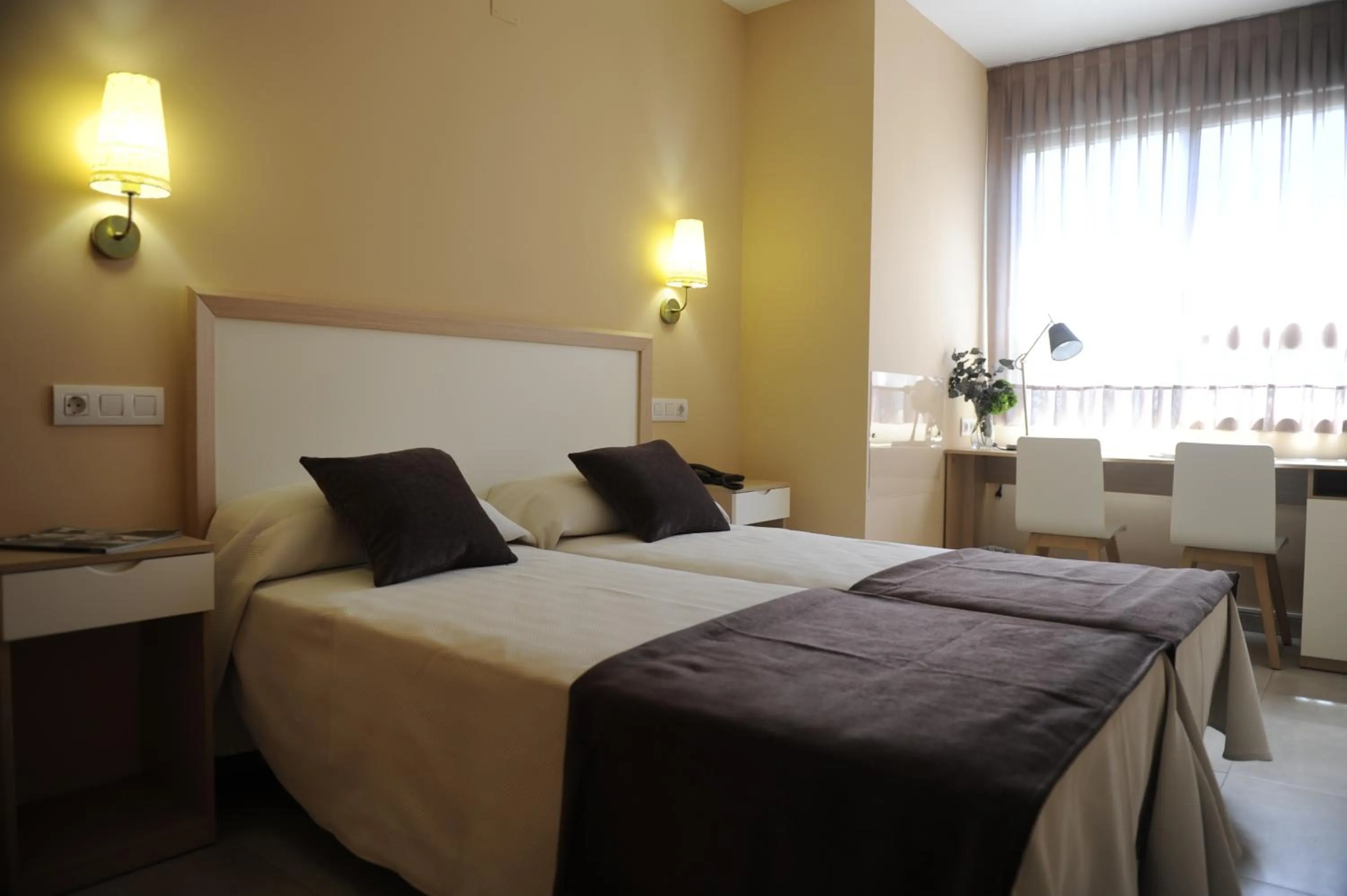 Twin Room in La City Mercado