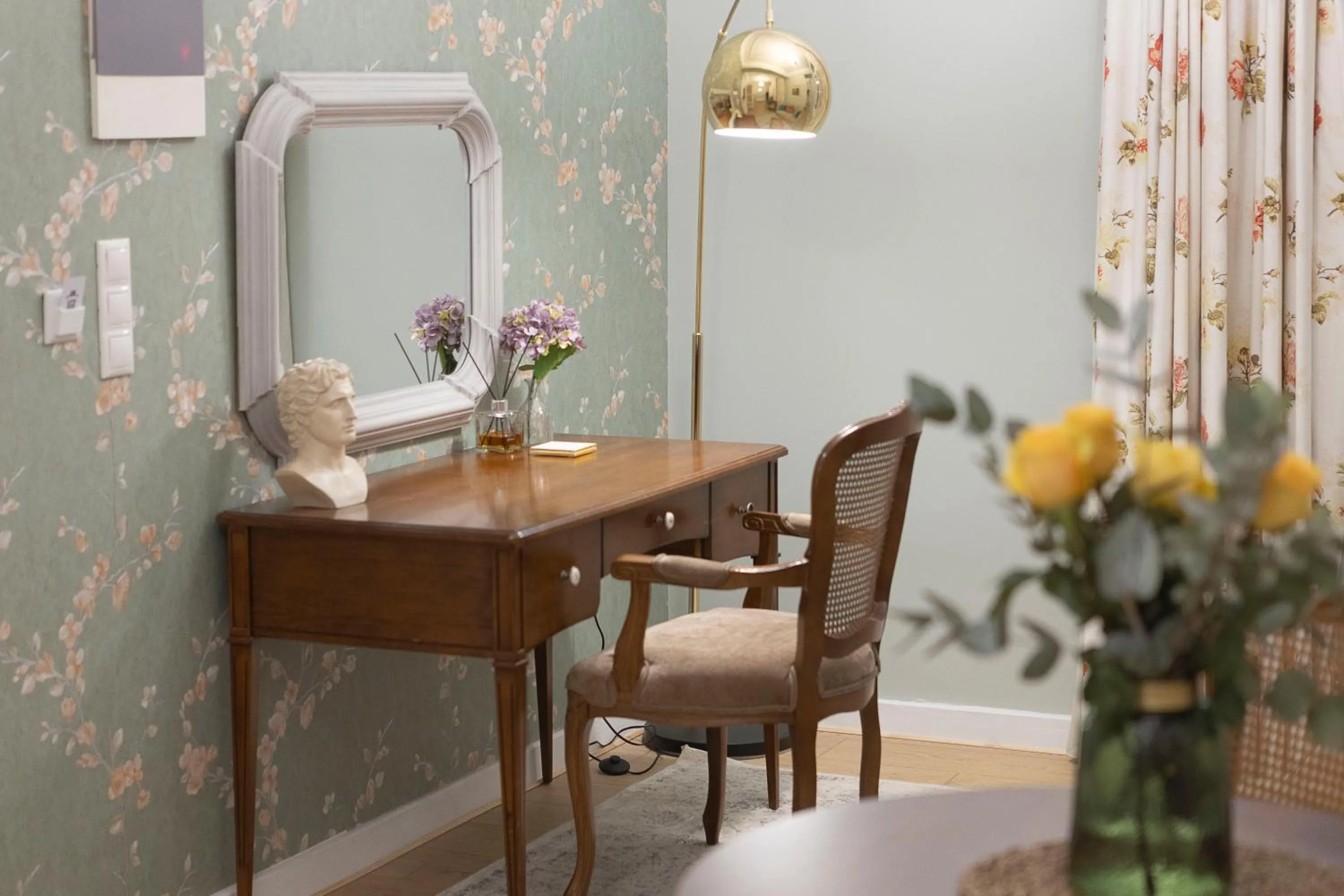 Superior One Bedroom Apartment with Garden View - Ground Floor in Gatto Perso Luxury Studios And Apartments