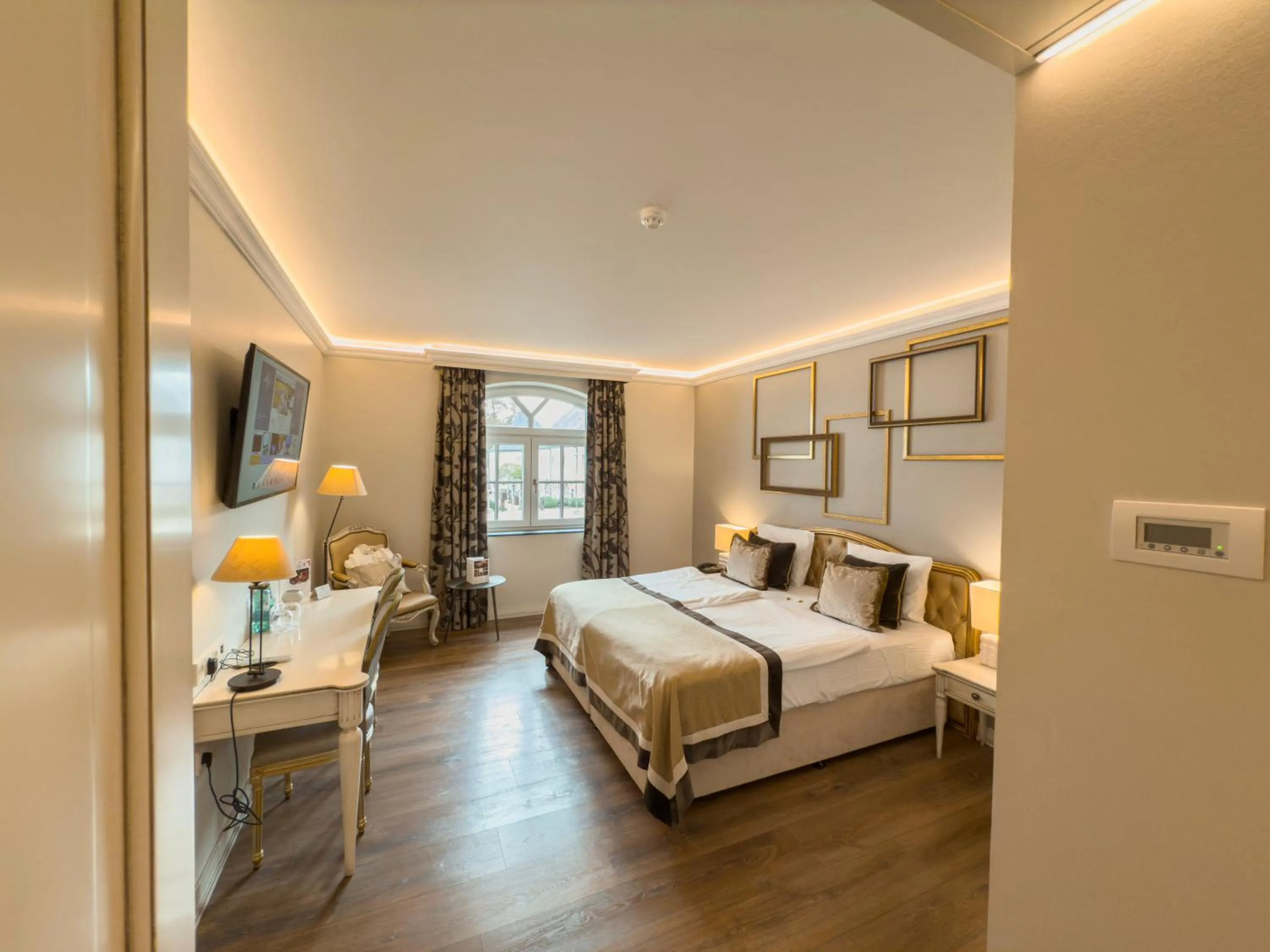 Superior Double Room in Chateau d'Urspelt