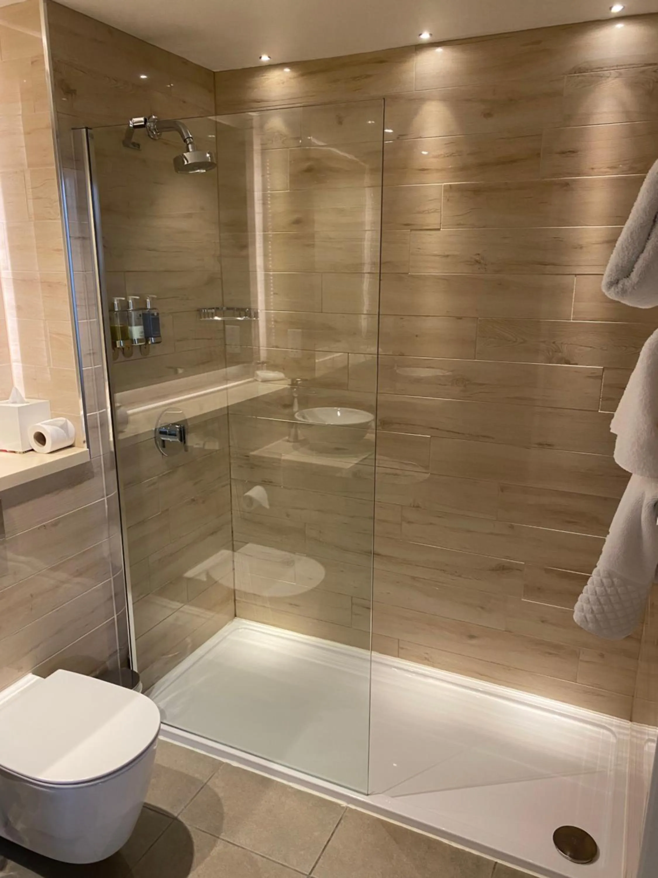 Deluxe Family Suite in 315 Bar & Restaurant