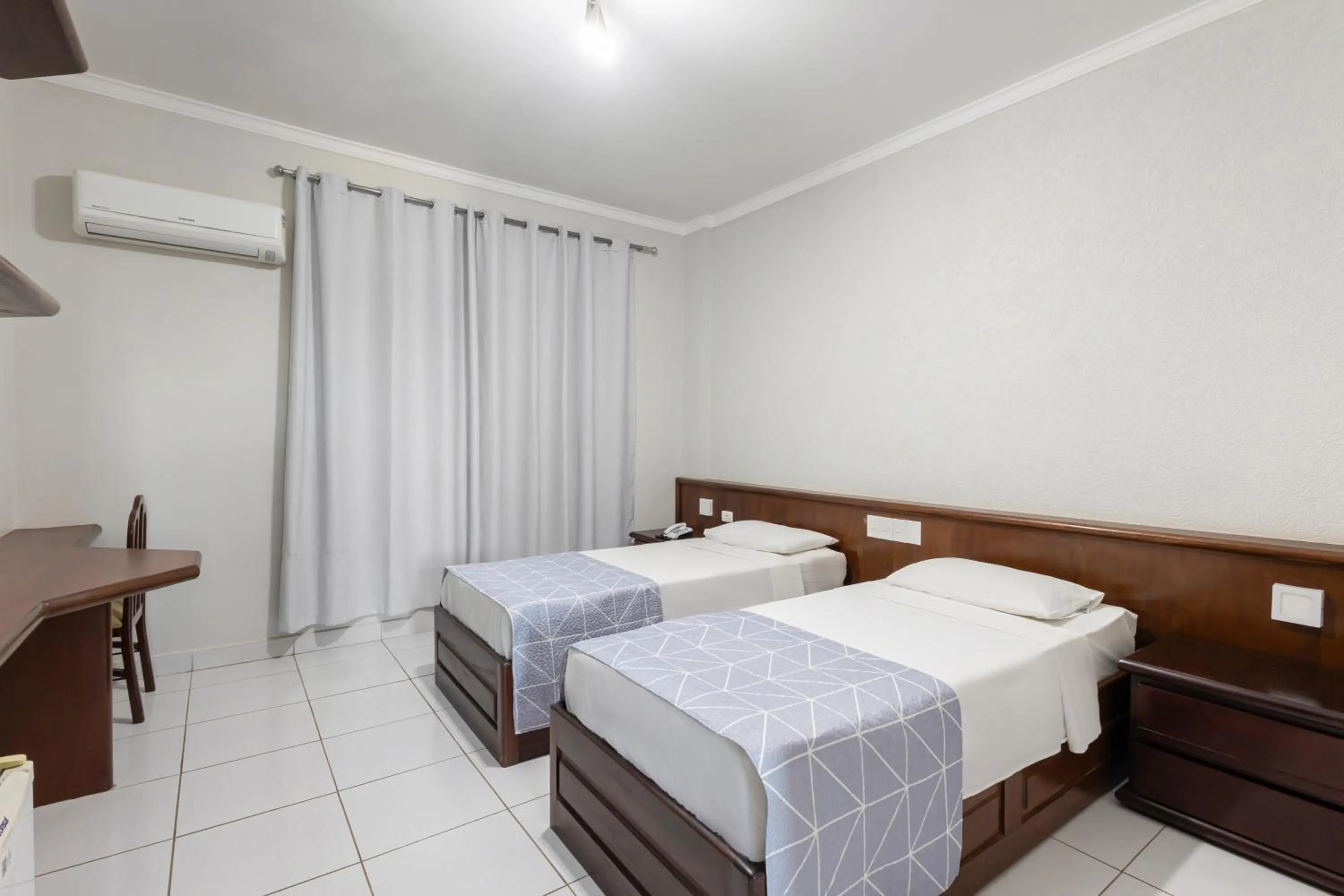 Deluxe Twin Room - single occupancy in Bristol Exceler Campo Grande