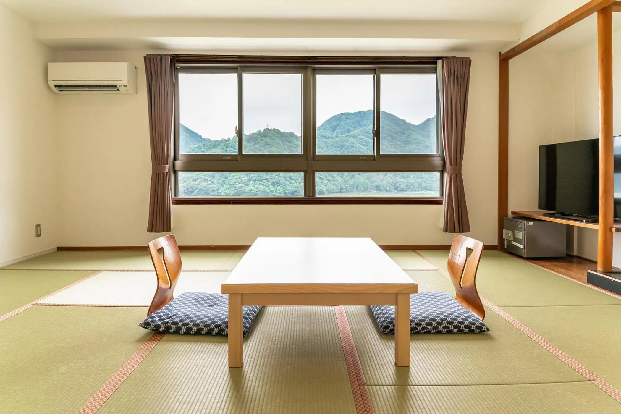 Standard Maisonette Twin Room 32 square yards - Indoor Bath - Non-Smoking in Ooedo Onsen Monogatari Premium Kinosaki