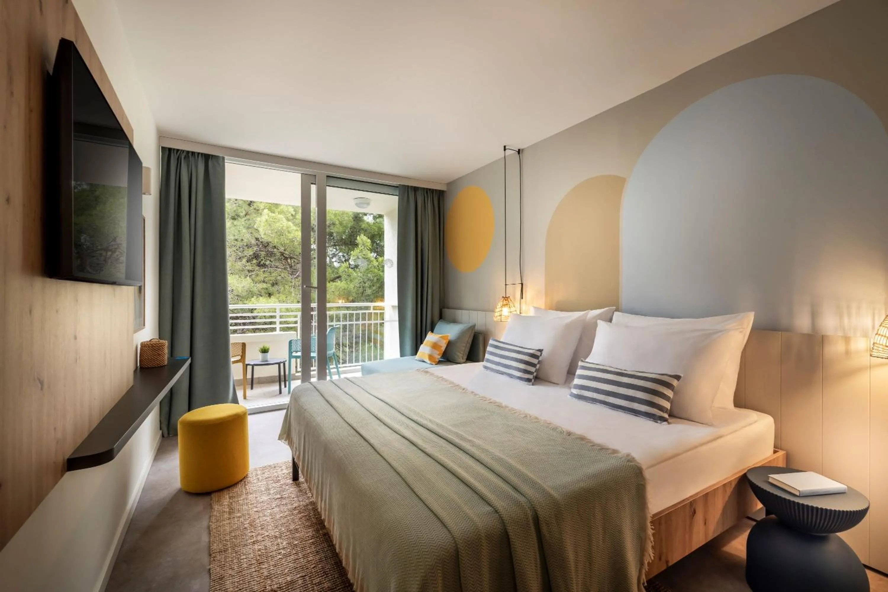  Superior Room 2+1 in Sunny Rabac by Valamar