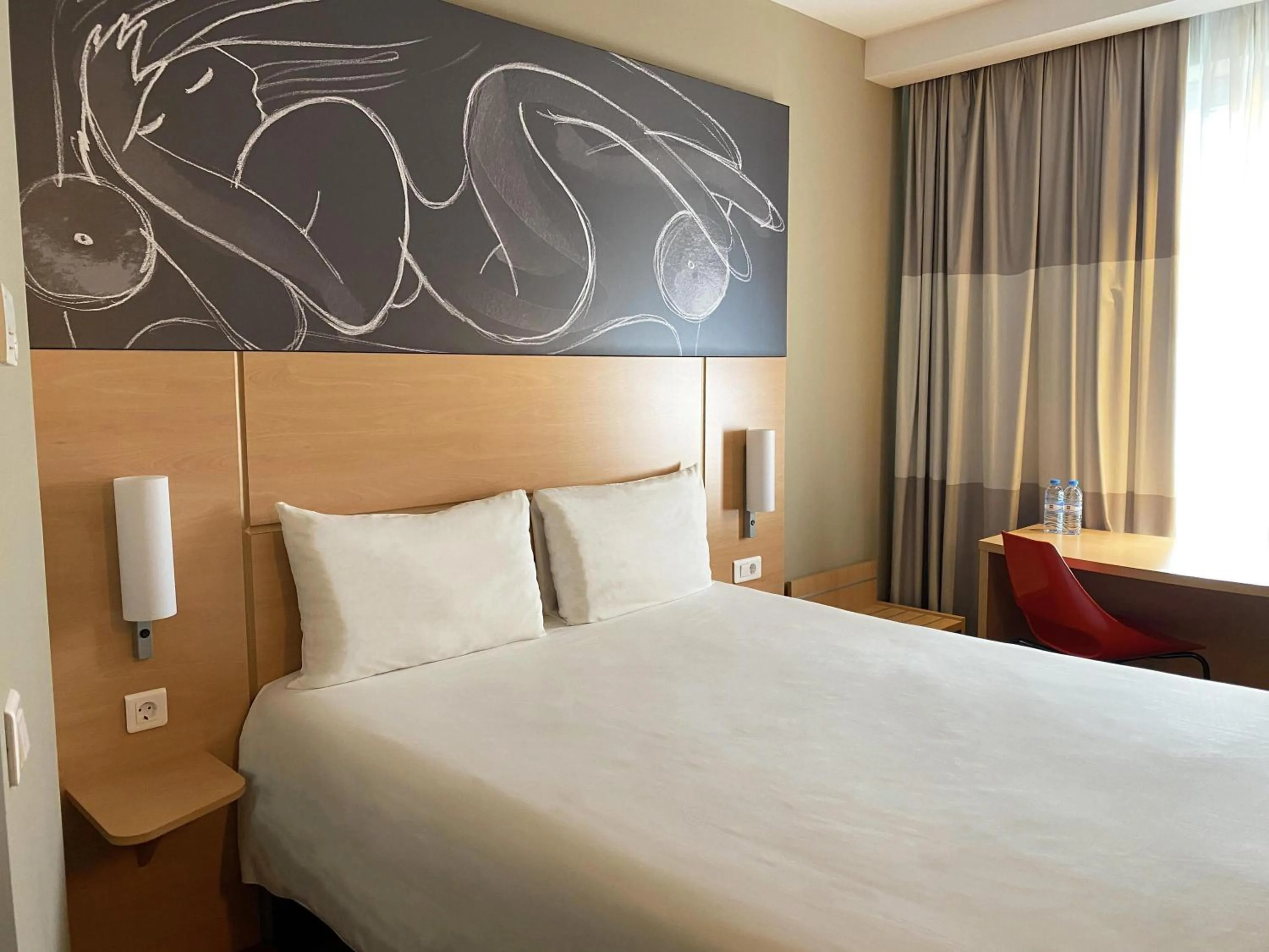 Premium Double Room in ibis Yerevan Center