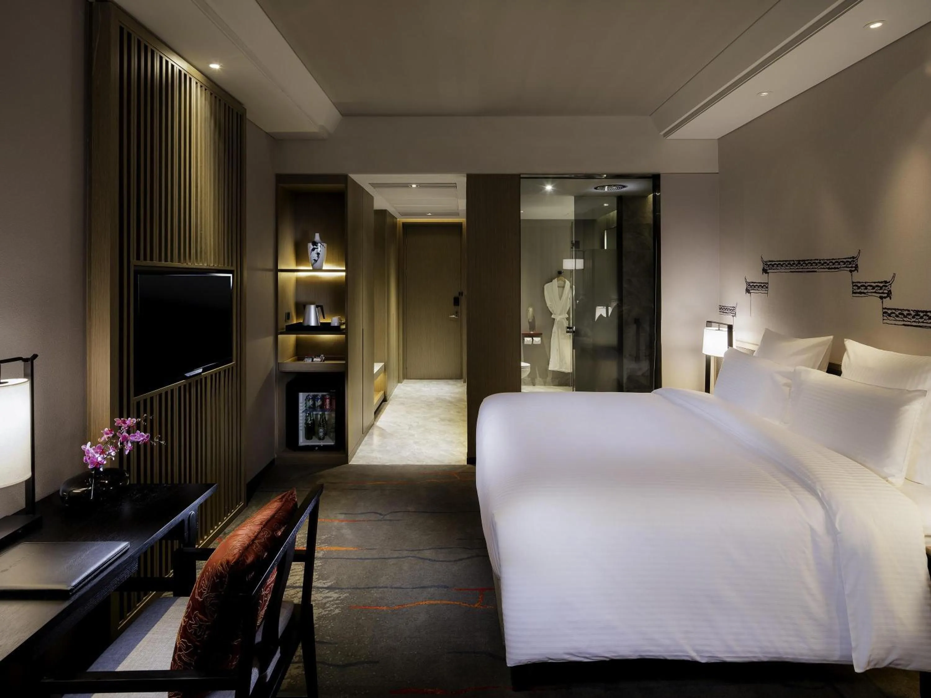 Superior Twin Room with City View in Pullman Hefei Sunac